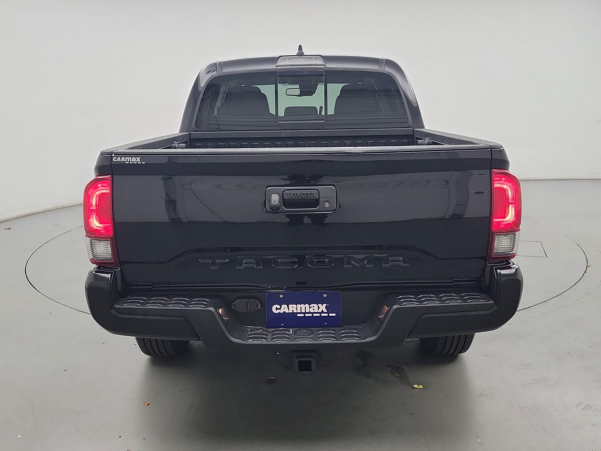 Thumbnail: 2022 Toyota Tacoma - 6