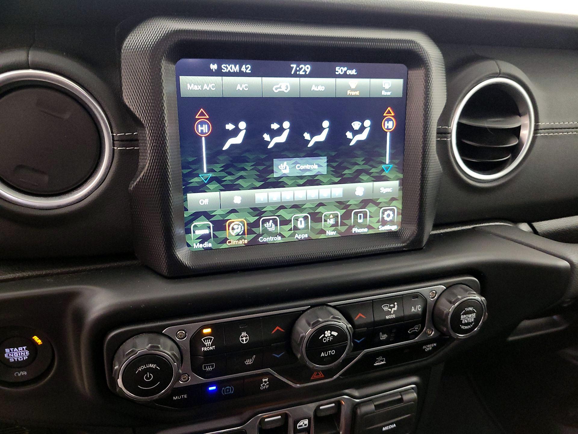 Thumbnail: 2021 Jeep Wrangler - 17