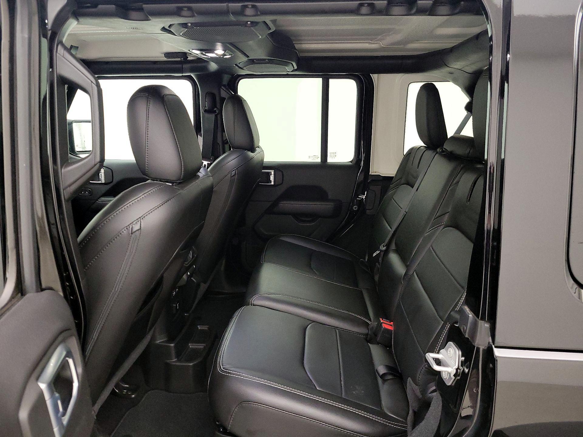 Thumbnail: 2021 Jeep Wrangler - 20