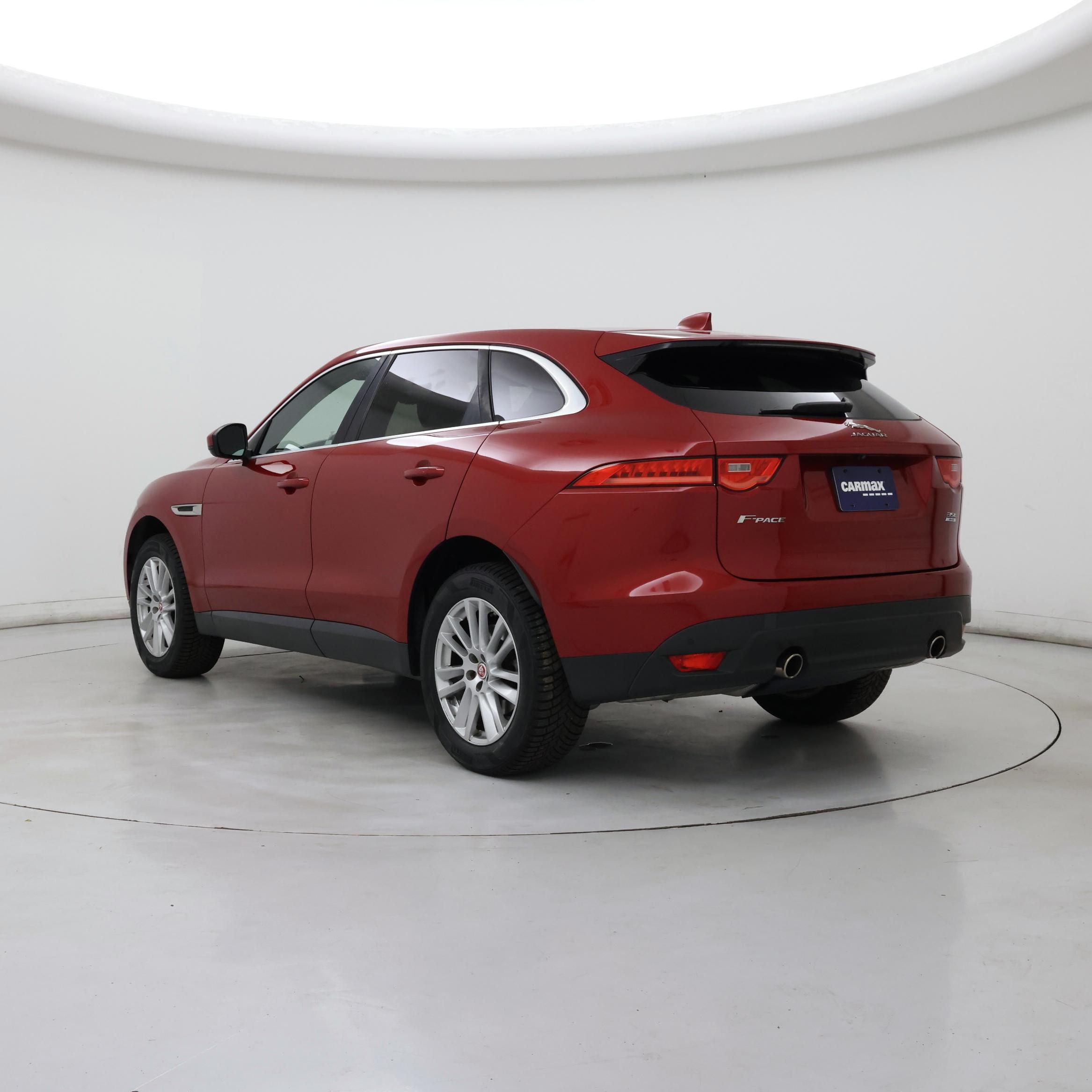 Thumbnail: 2018 Jaguar F-Pace - 2