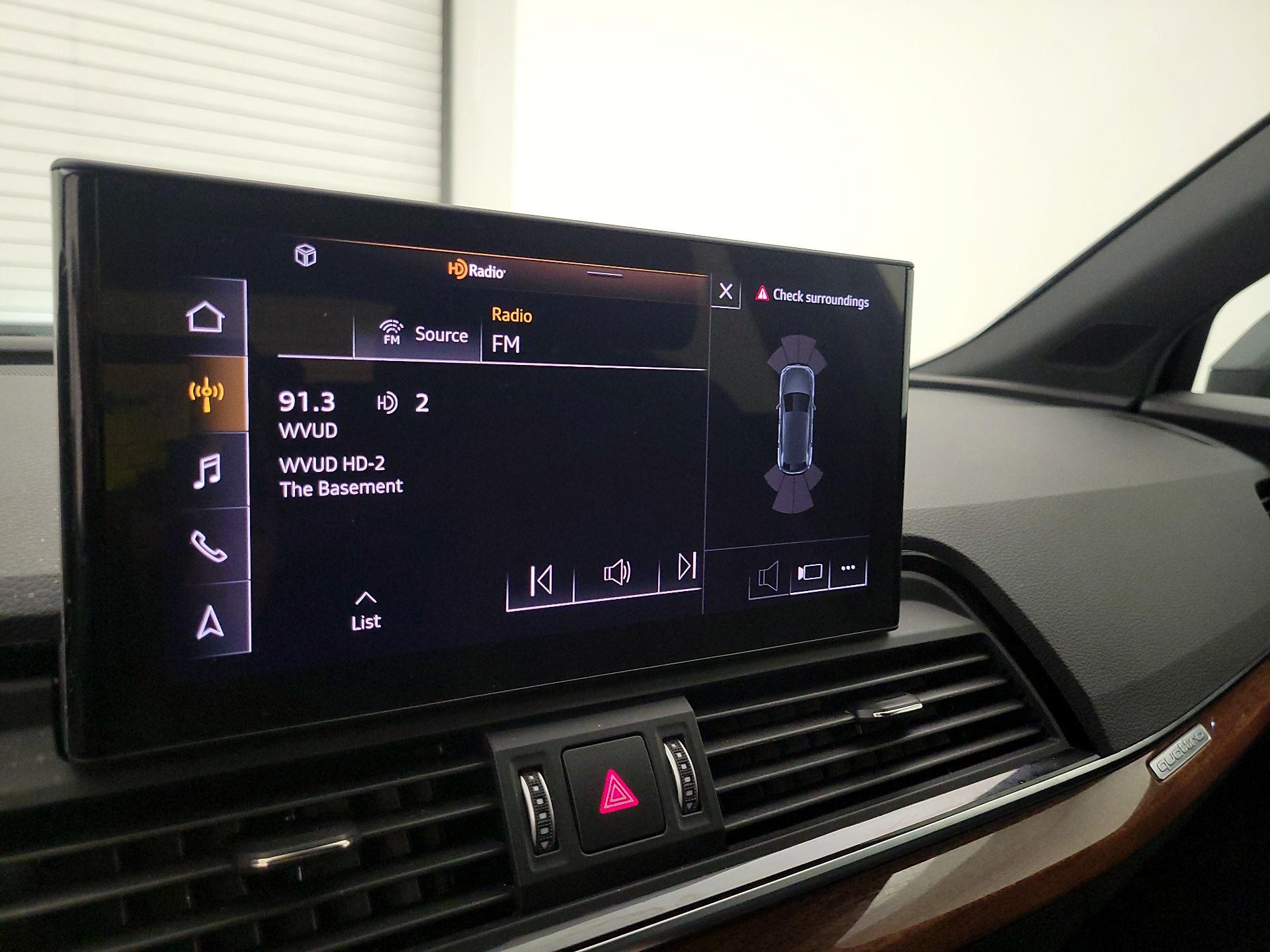 Thumbnail: 2022 Audi Q5 - 15