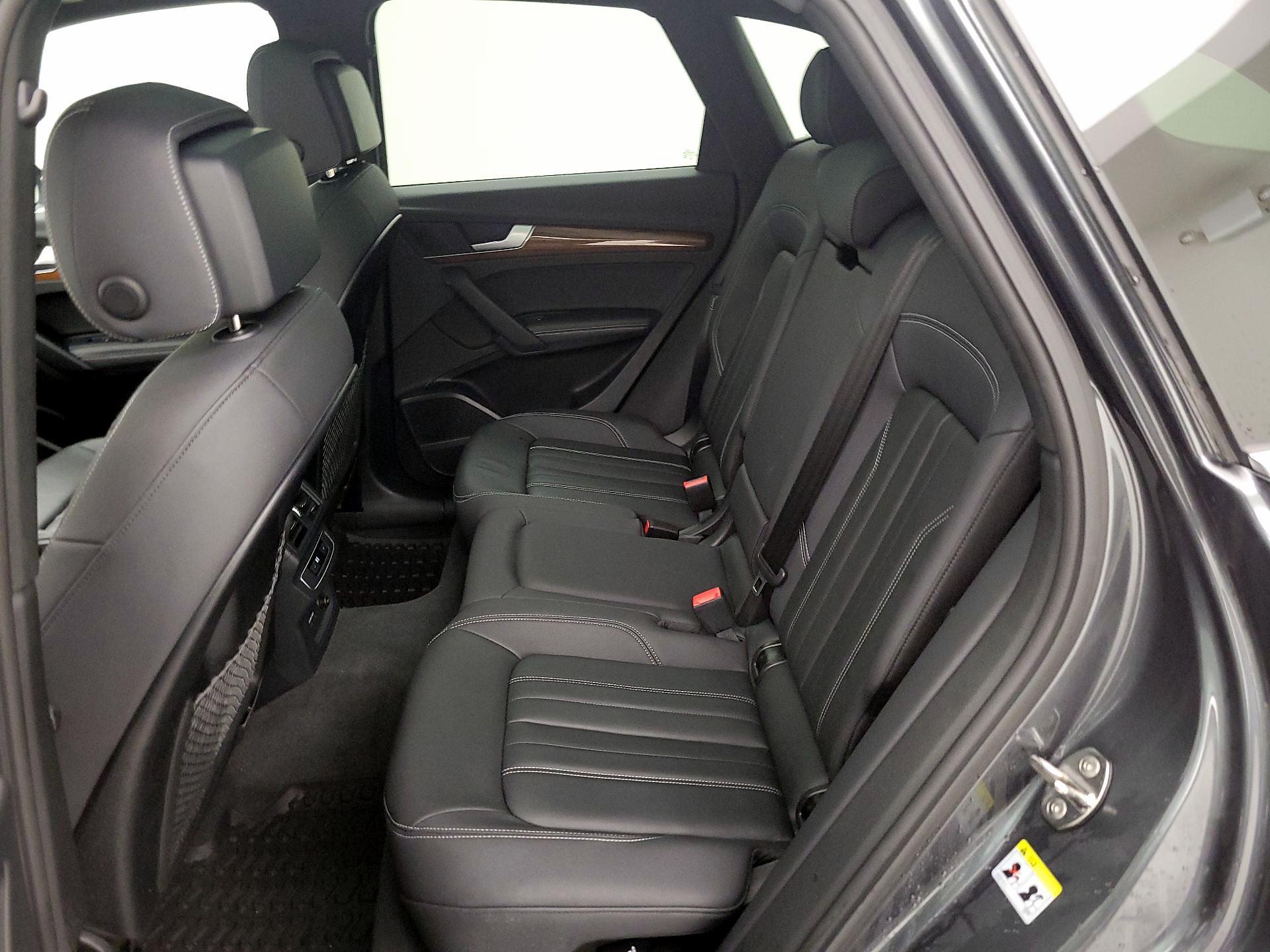 Thumbnail: 2022 Audi Q5 - 20