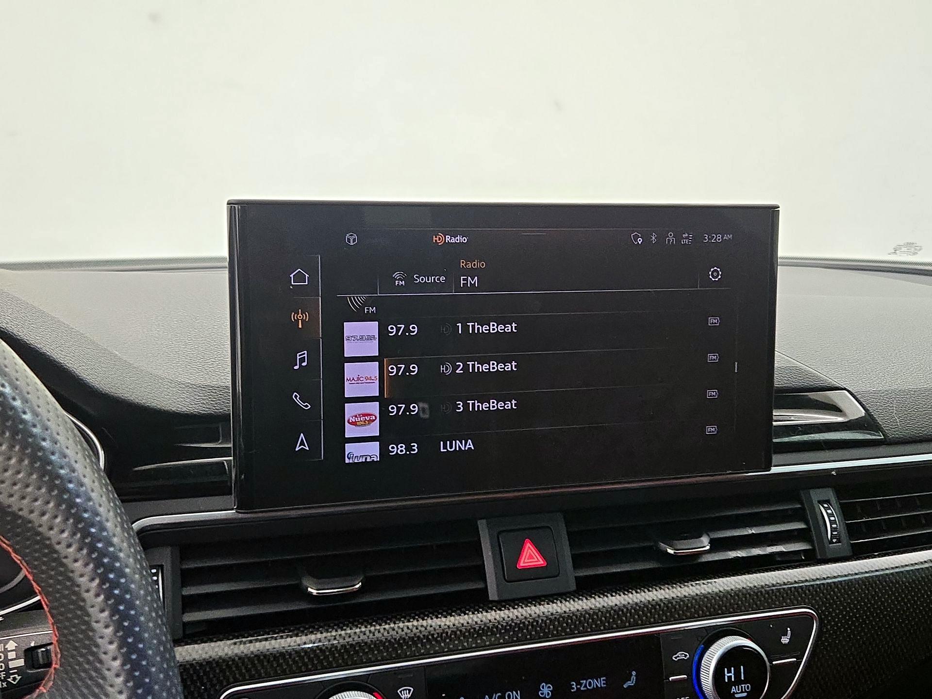 Thumbnail: 2022 Audi S4 - 15