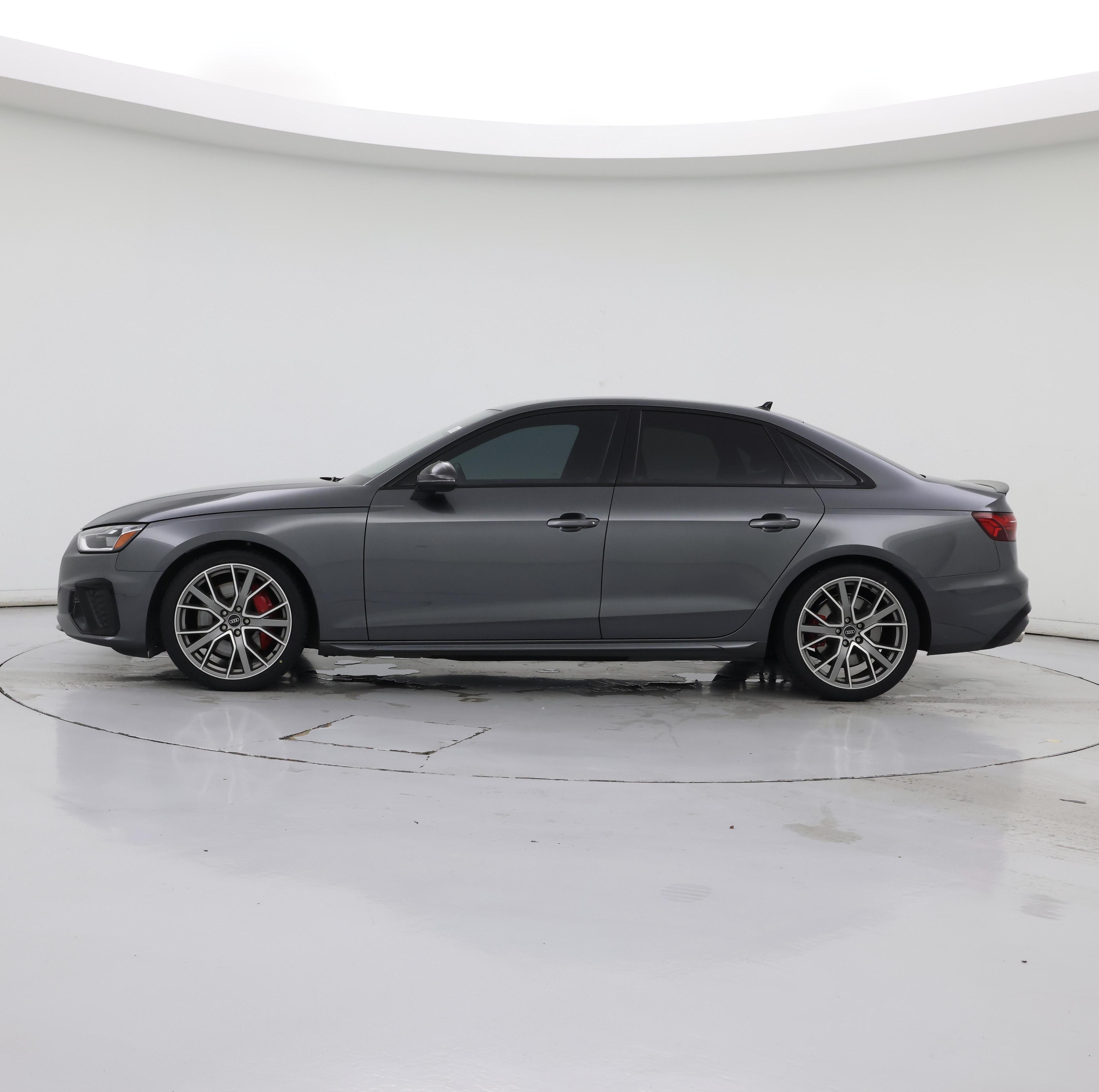 Thumbnail: 2022 Audi S4 - 3