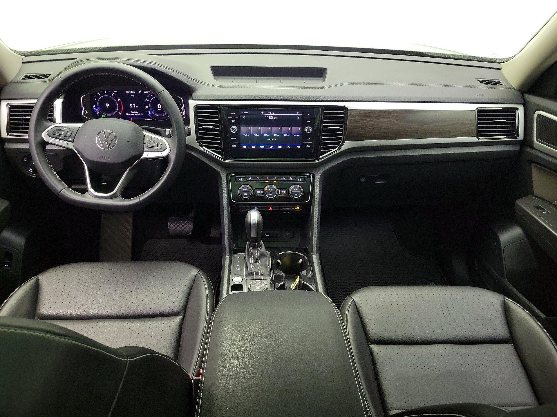 Thumbnail: 2023 Volkswagen Atlas - 9