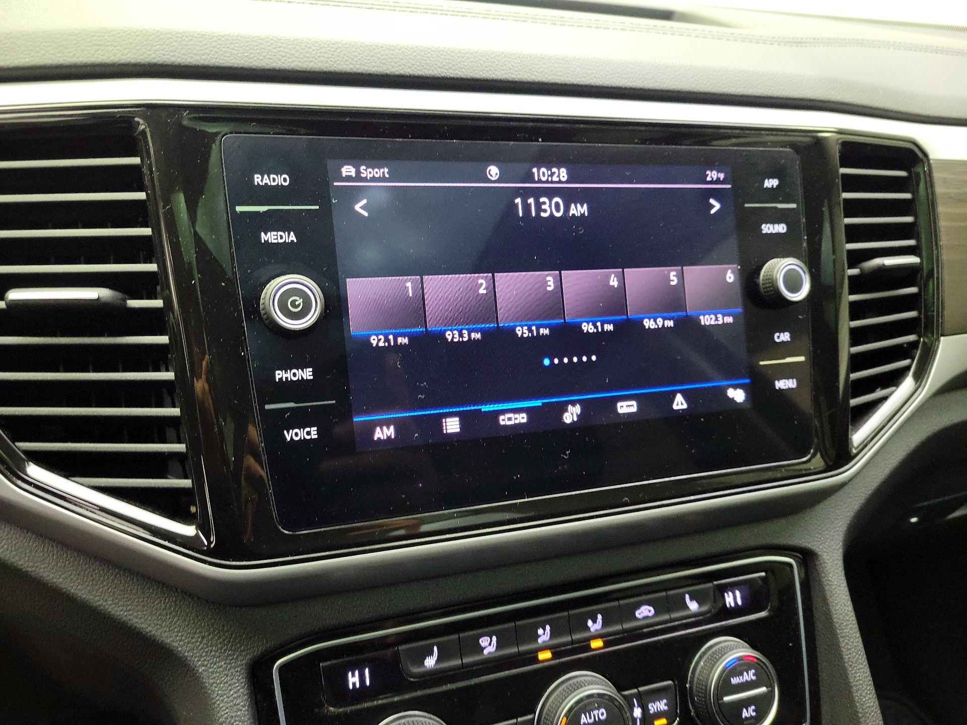 Thumbnail: 2023 Volkswagen Atlas - 15