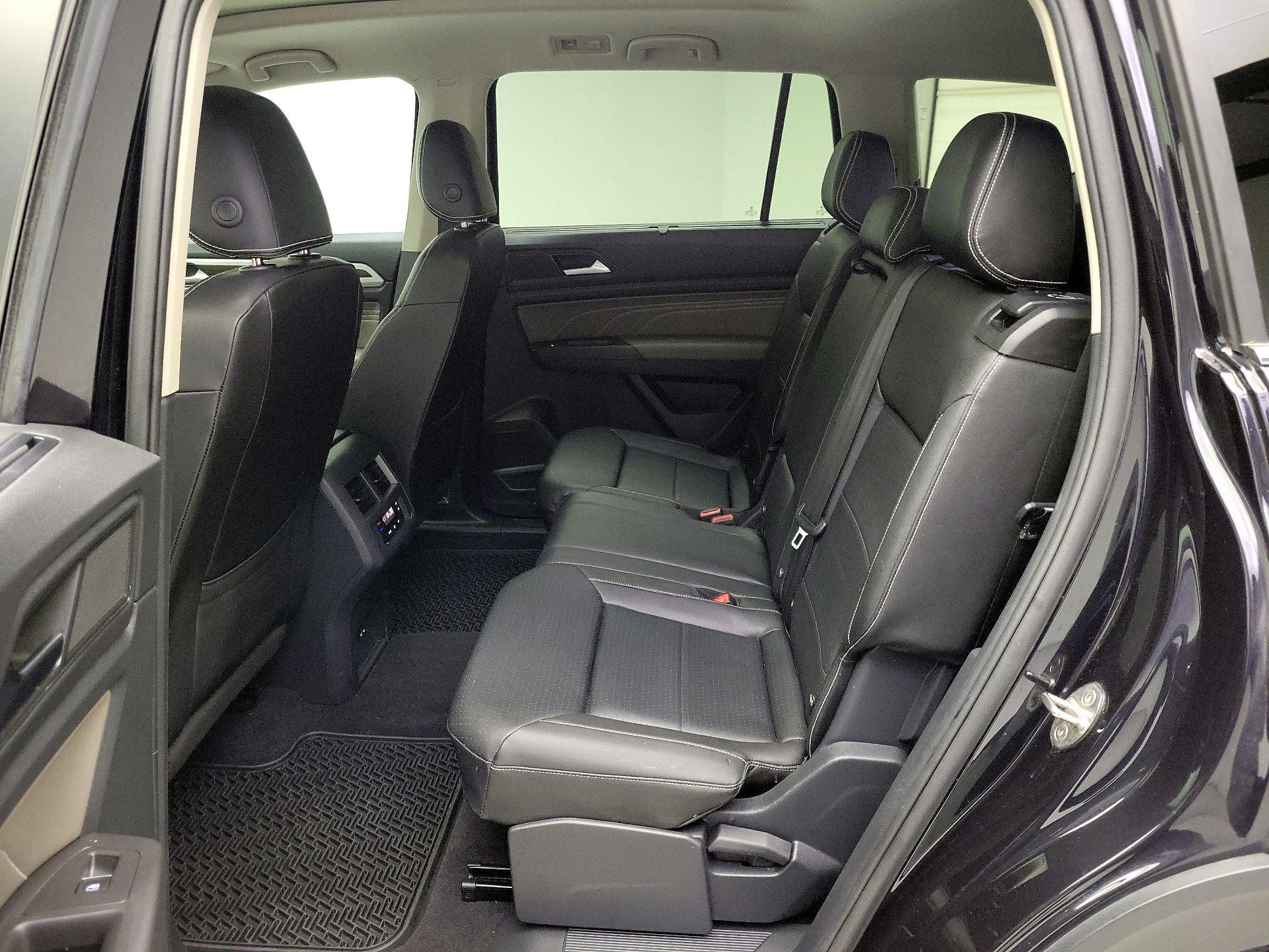 Thumbnail: 2023 Volkswagen Atlas - 20