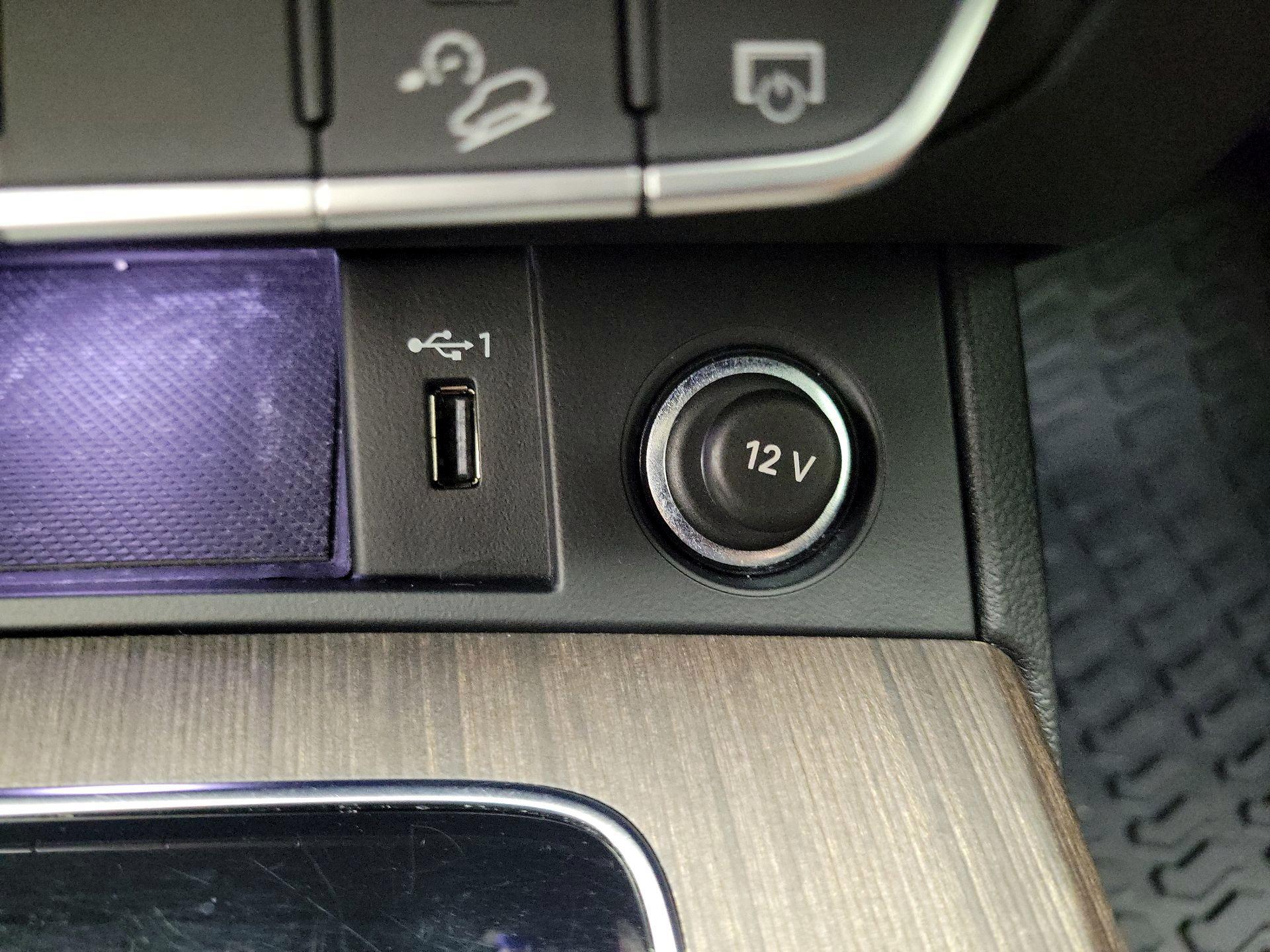 Thumbnail: 2022 Audi Q5 - 18