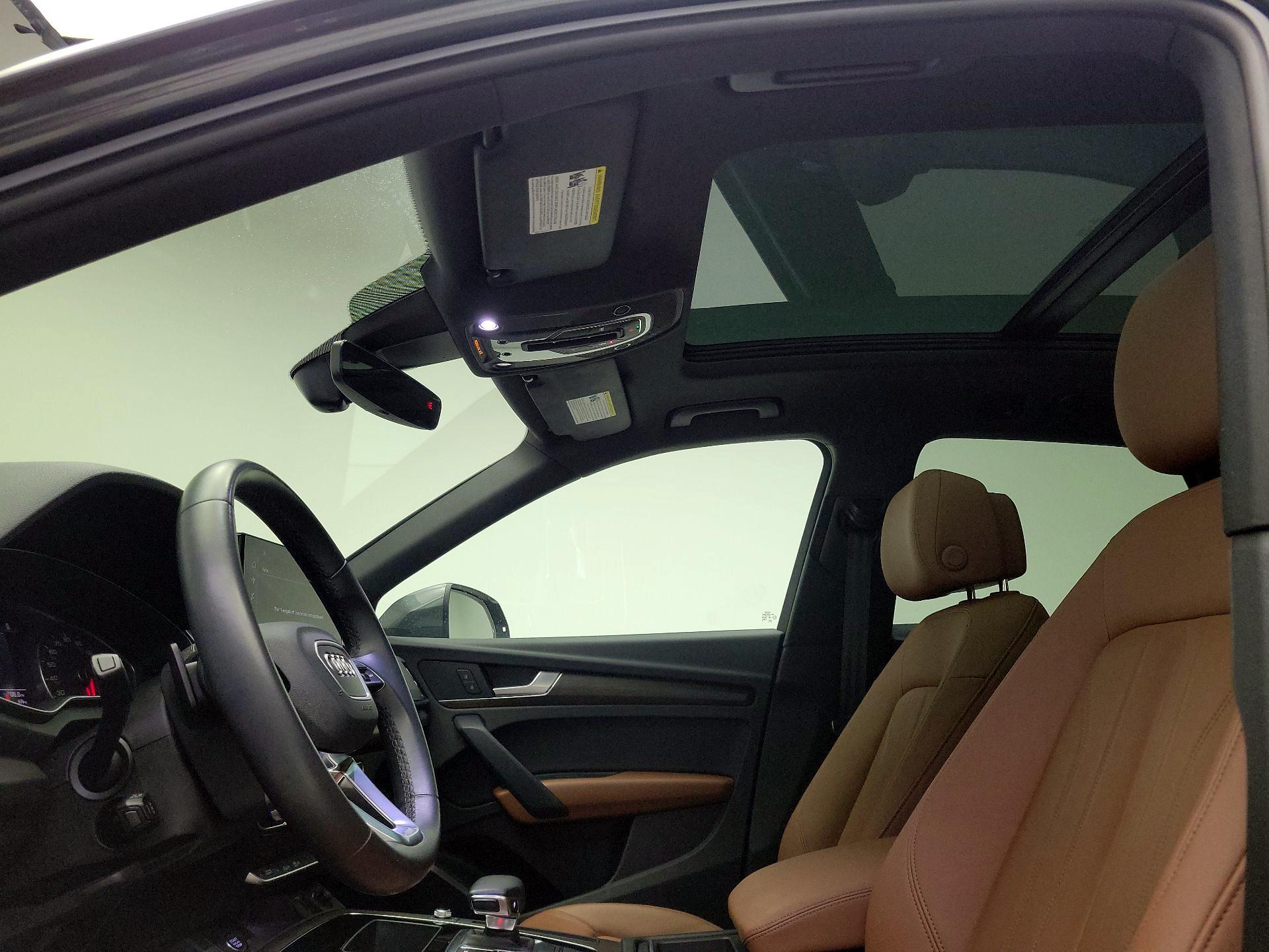 Thumbnail: 2022 Audi Q5 - 19