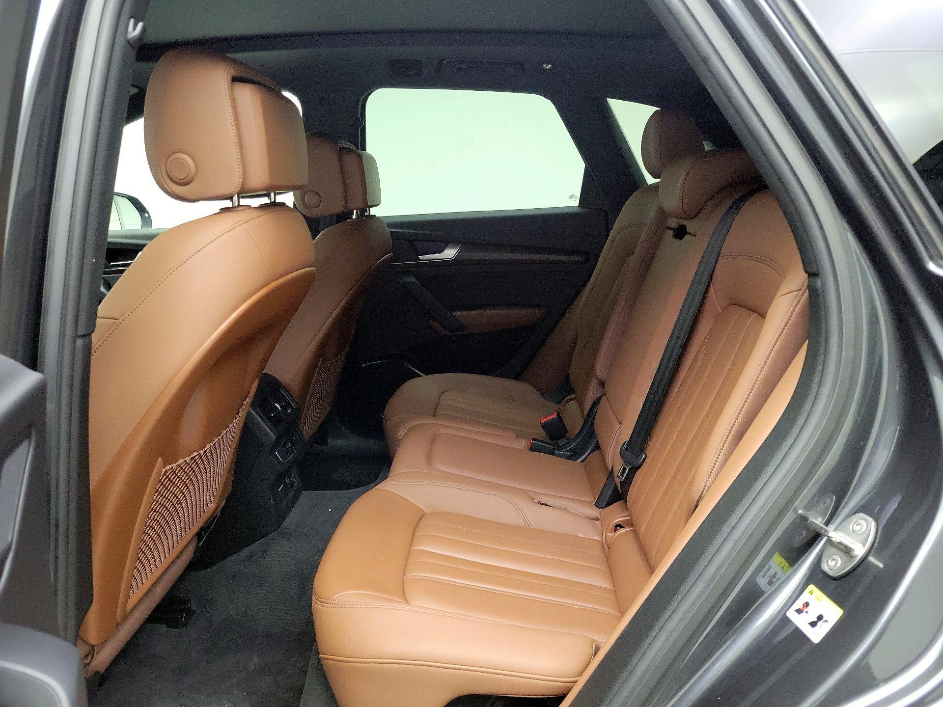 Thumbnail: 2022 Audi Q5 - 20