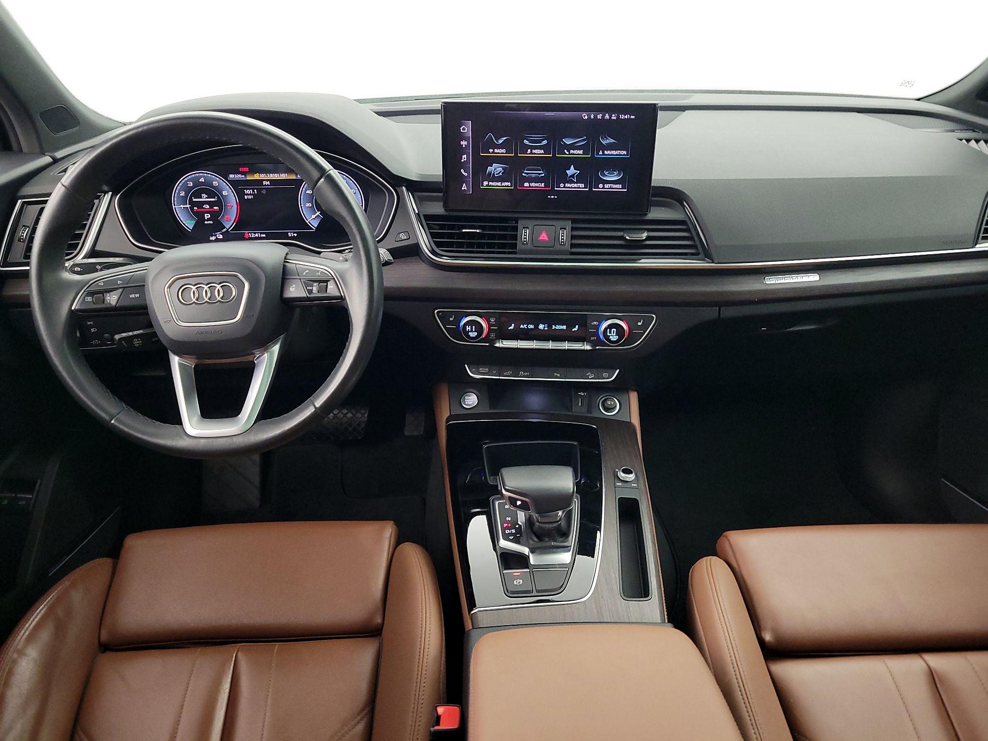 Thumbnail: 2023 Audi Q5 - 9