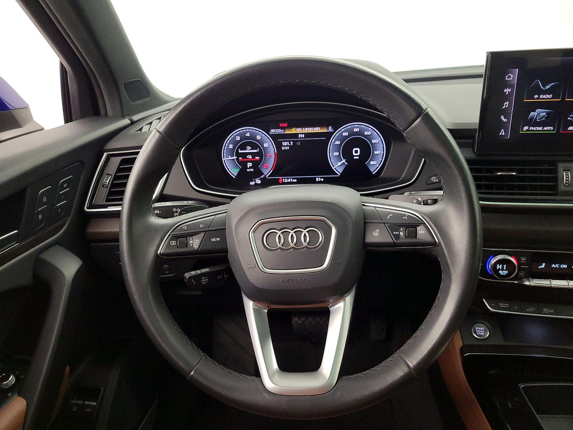 Thumbnail: 2023 Audi Q5 - 10