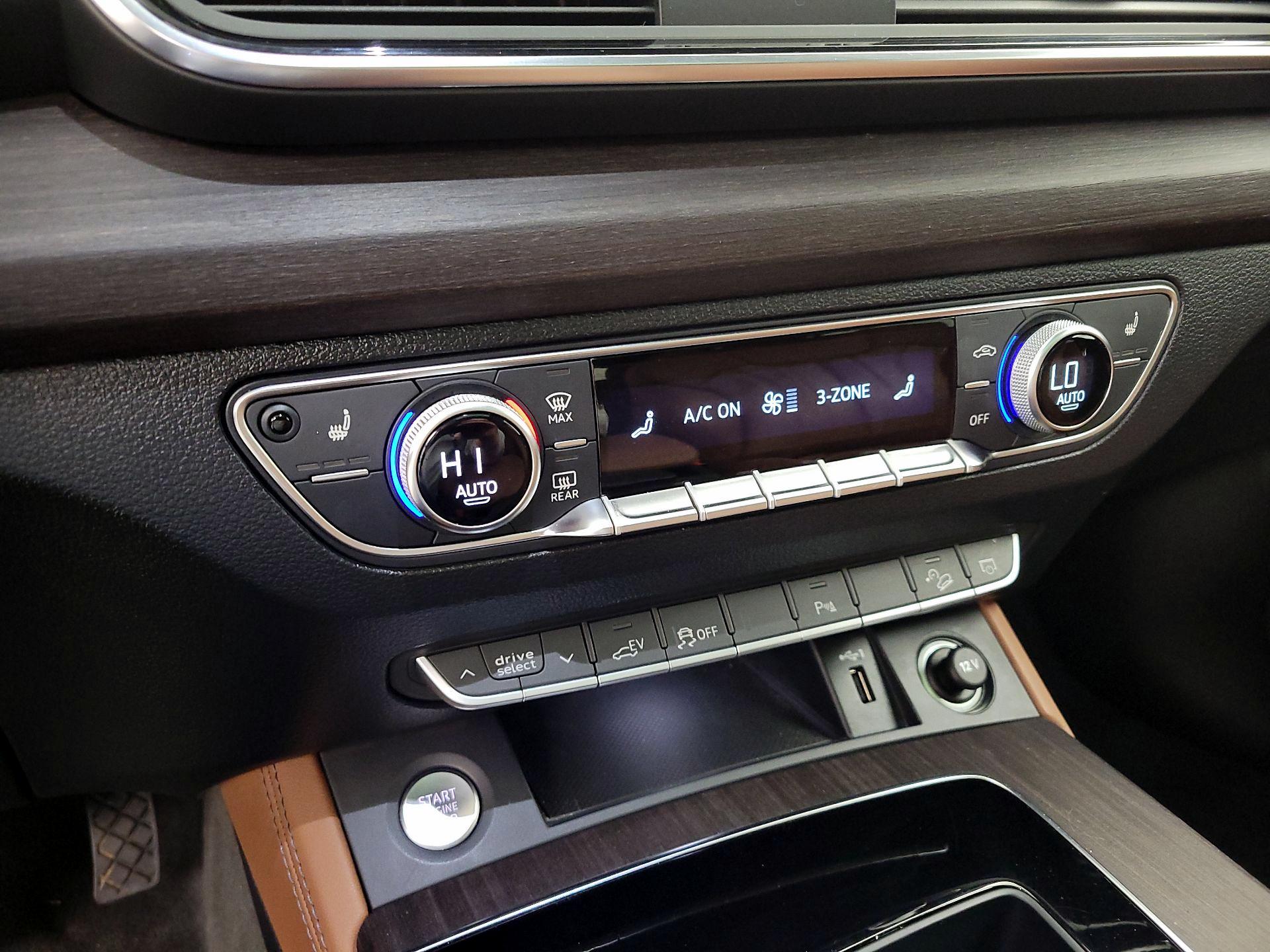 Thumbnail: 2023 Audi Q5 - 17