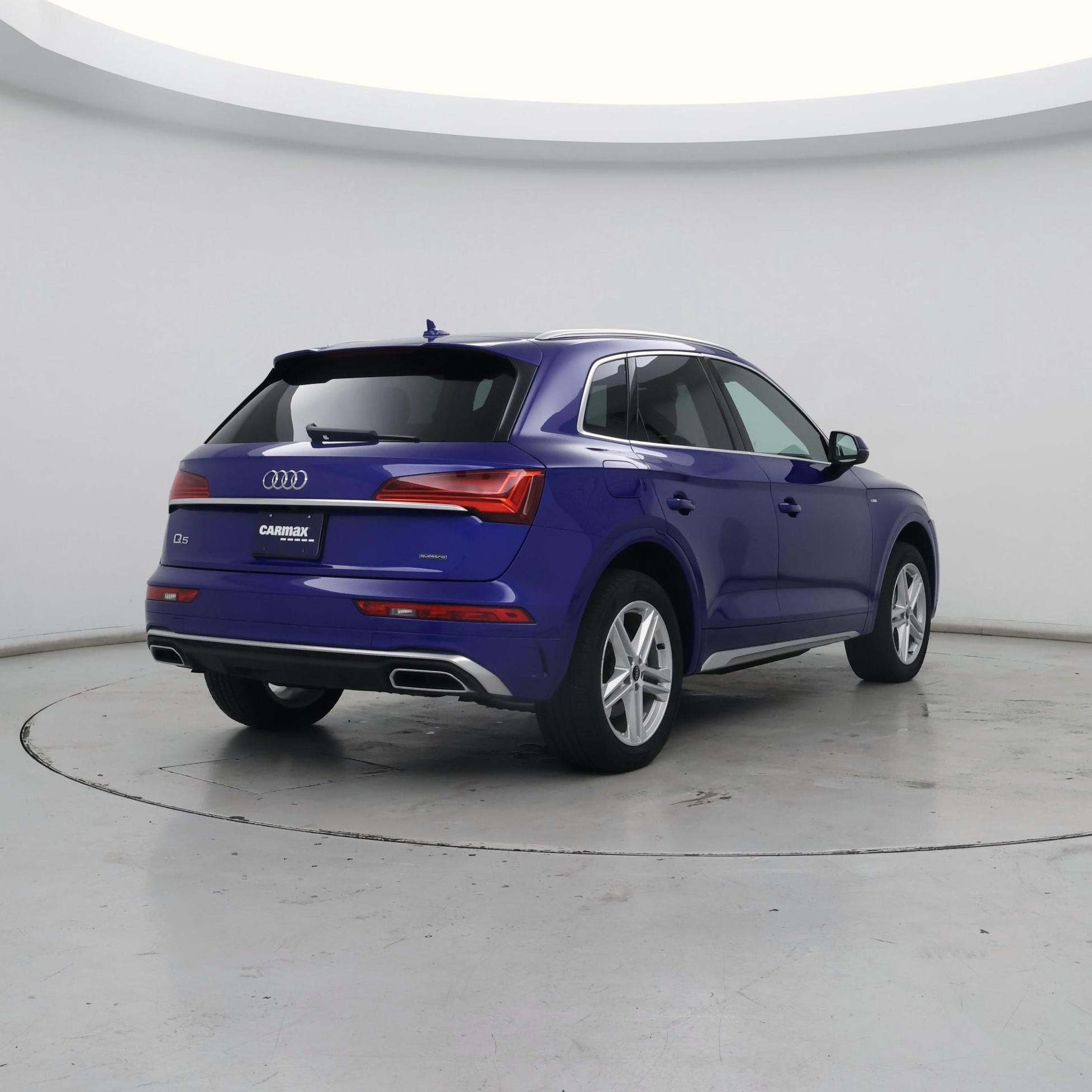 Thumbnail: 2023 Audi Q5 - 8