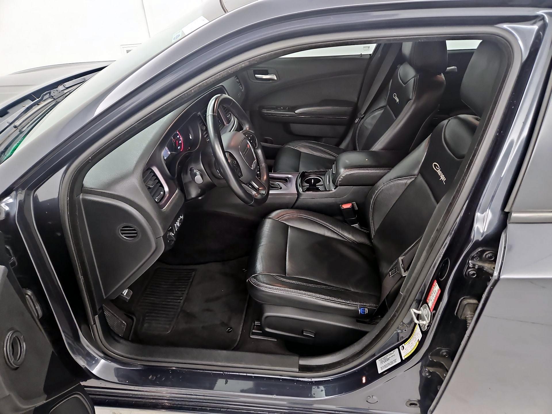 Thumbnail: 2018 Dodge Charger - 11