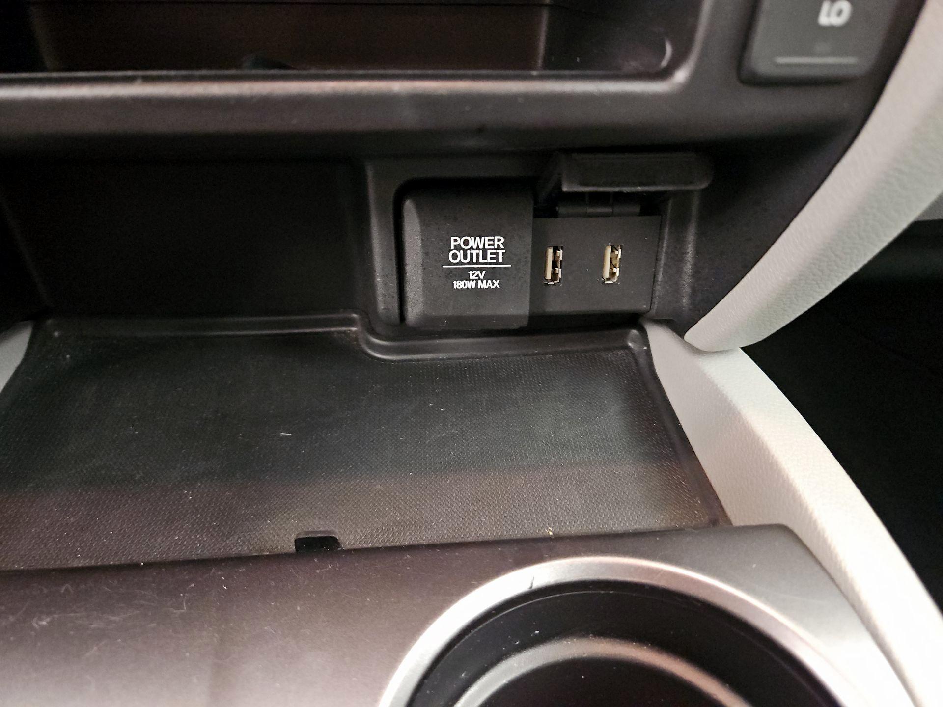 Thumbnail: 2018 Honda Pilot - 18