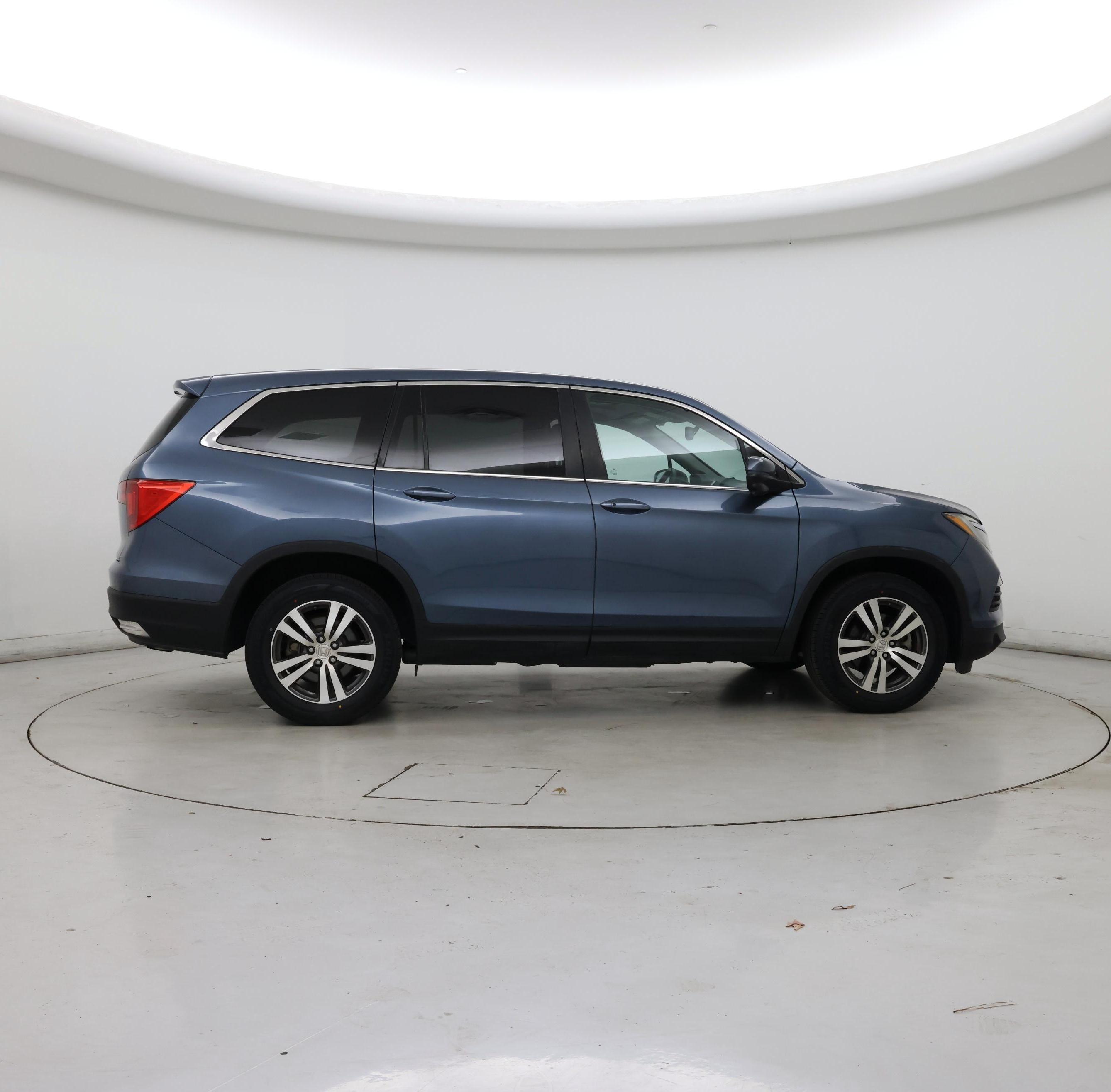 Thumbnail: 2018 Honda Pilot - 7