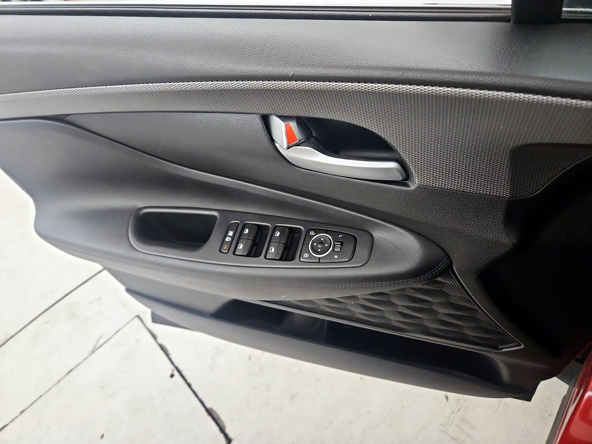 Thumbnail: 2019 Hyundai Santa Fe - 12