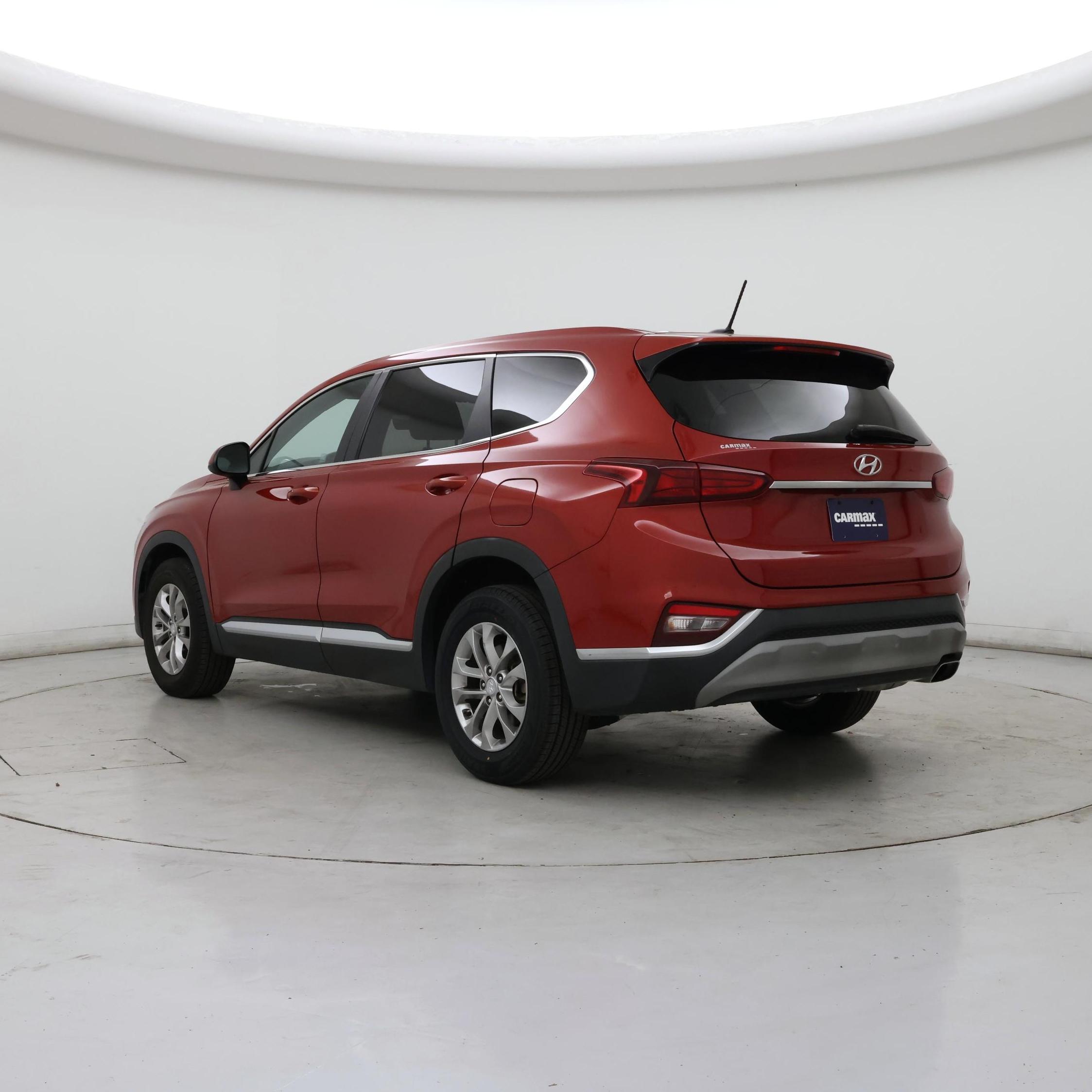 Thumbnail: 2019 Hyundai Santa Fe - 2