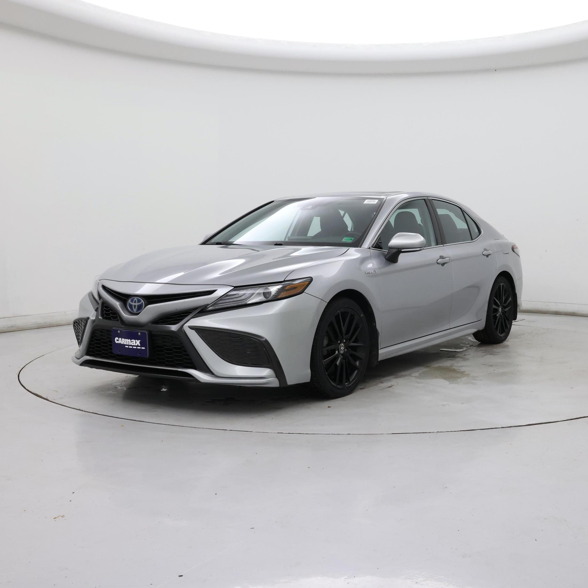 Thumbnail: 2021 Toyota Camry - 4