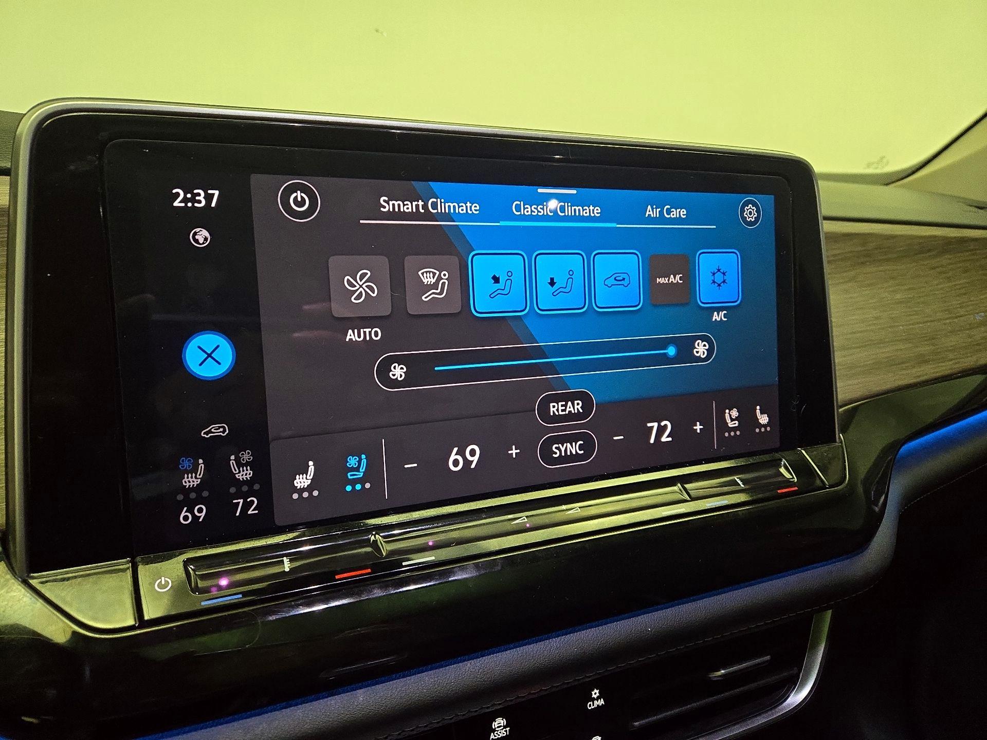 Thumbnail: 2024 Volkswagen Atlas - 17