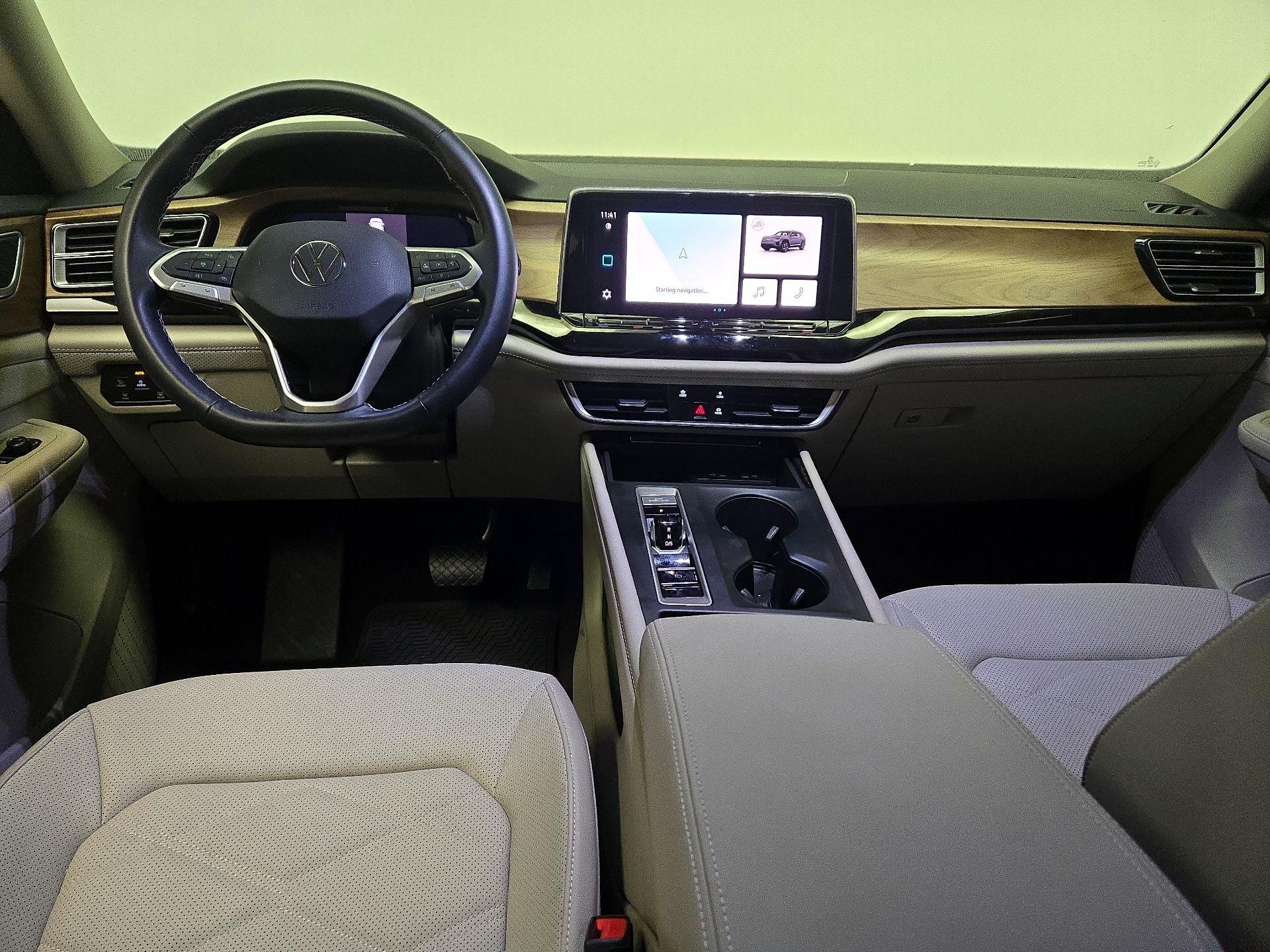 Thumbnail: 2024 Volkswagen Atlas - 9