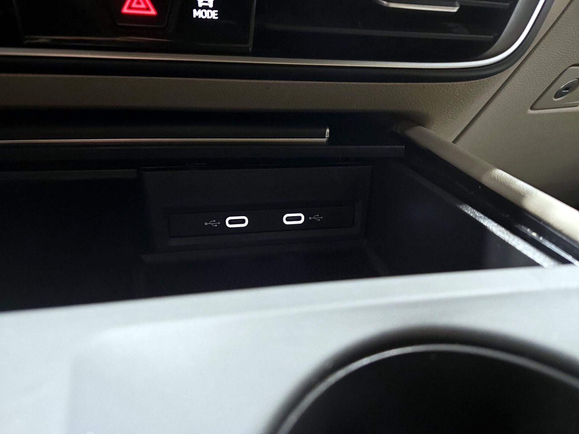 Thumbnail: 2024 Volkswagen Atlas - 17