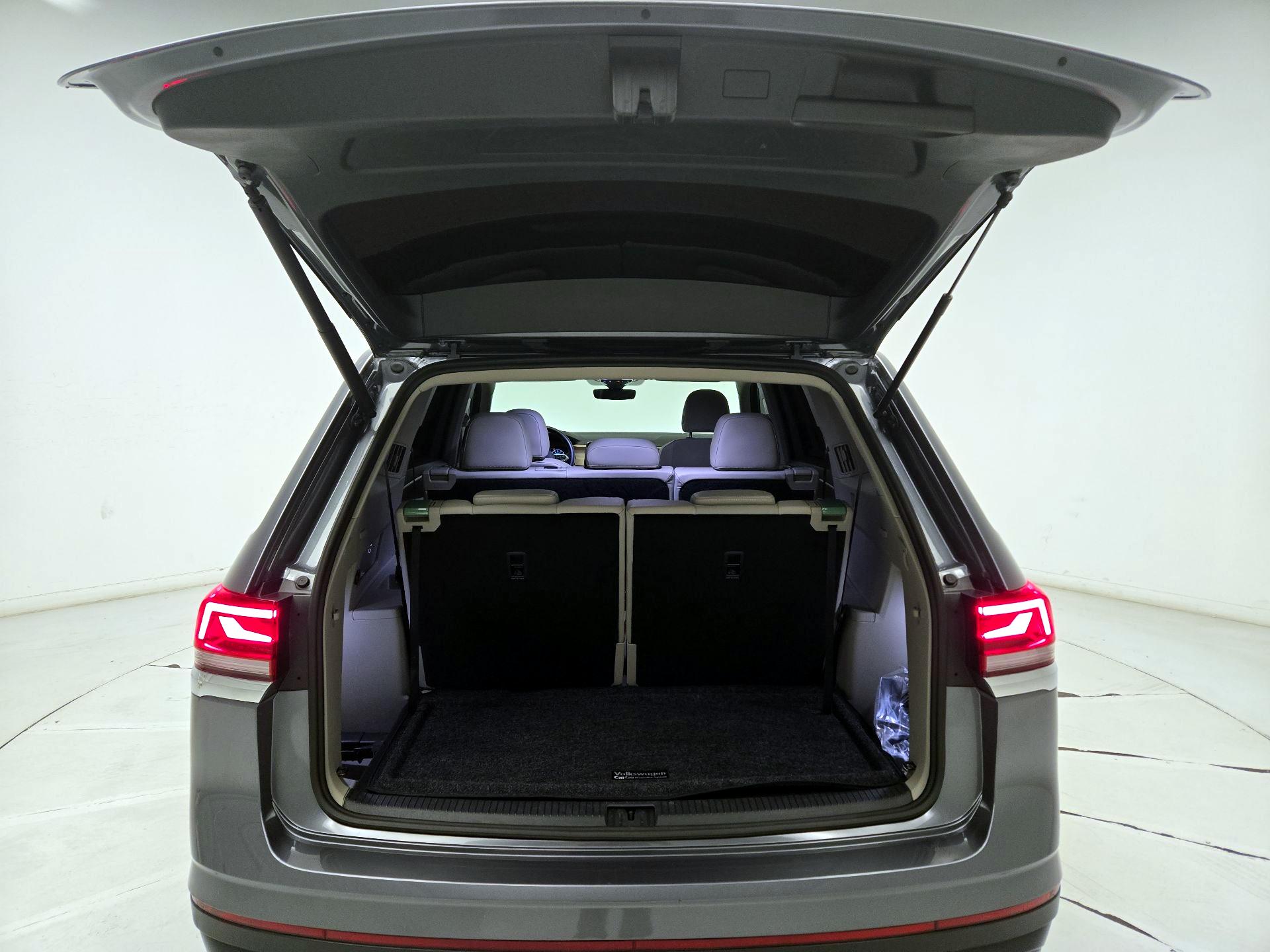 Thumbnail: 2024 Volkswagen Atlas - 19