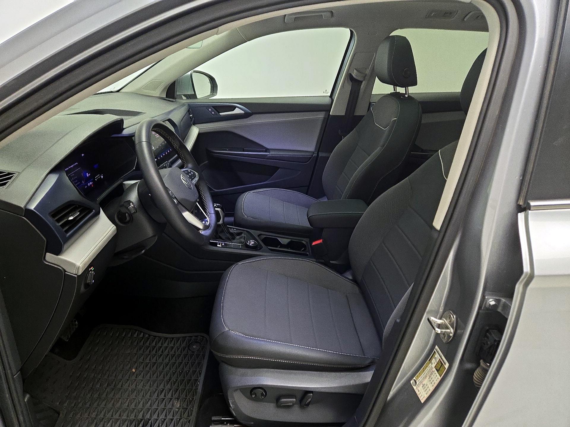 Thumbnail: 2024 Volkswagen Taos - 11