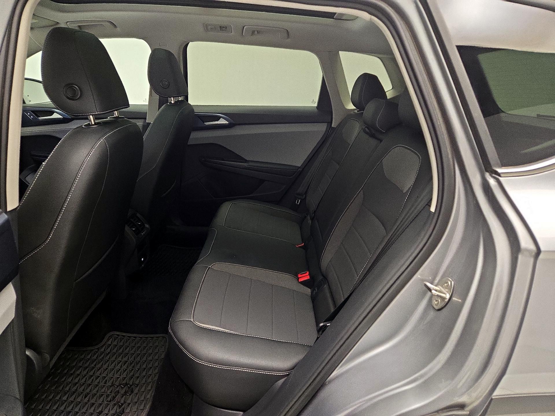 Thumbnail: 2024 Volkswagen Taos - 20