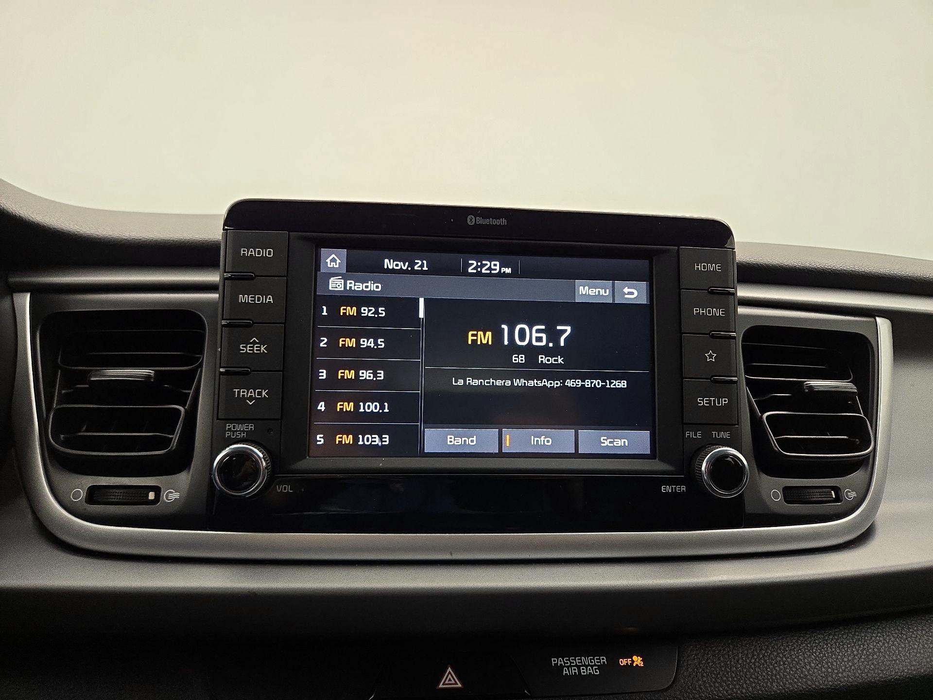 Thumbnail: 2020 Kia Rio5 - 15