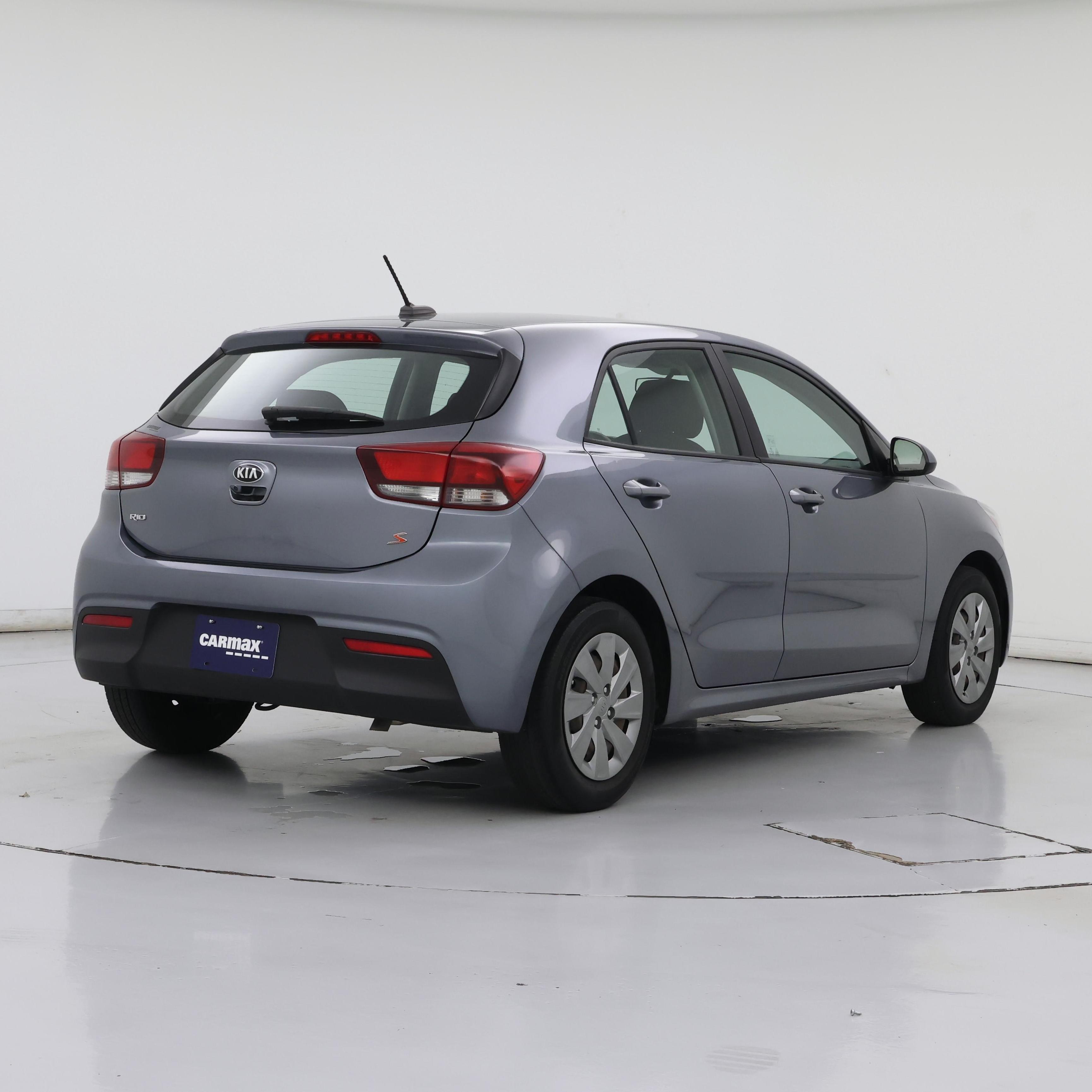 Thumbnail: 2020 Kia Rio5 - 8