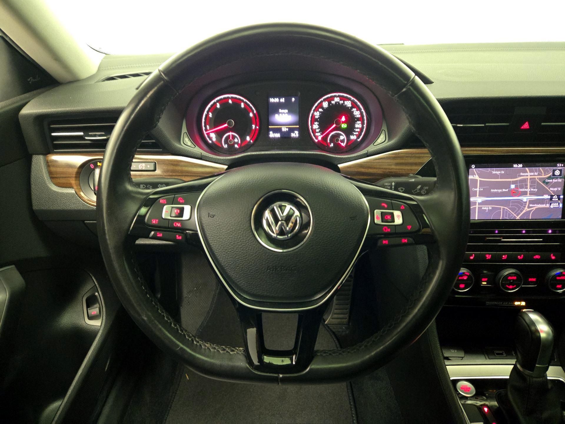 Thumbnail: 2020 Volkswagen Passat - 10