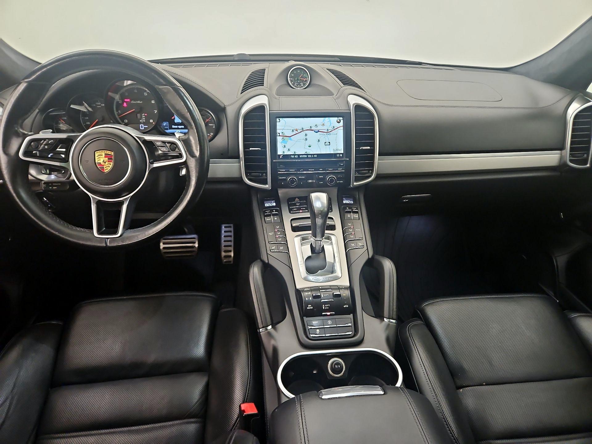Thumbnail: 2015 Porsche Cayenne - 9