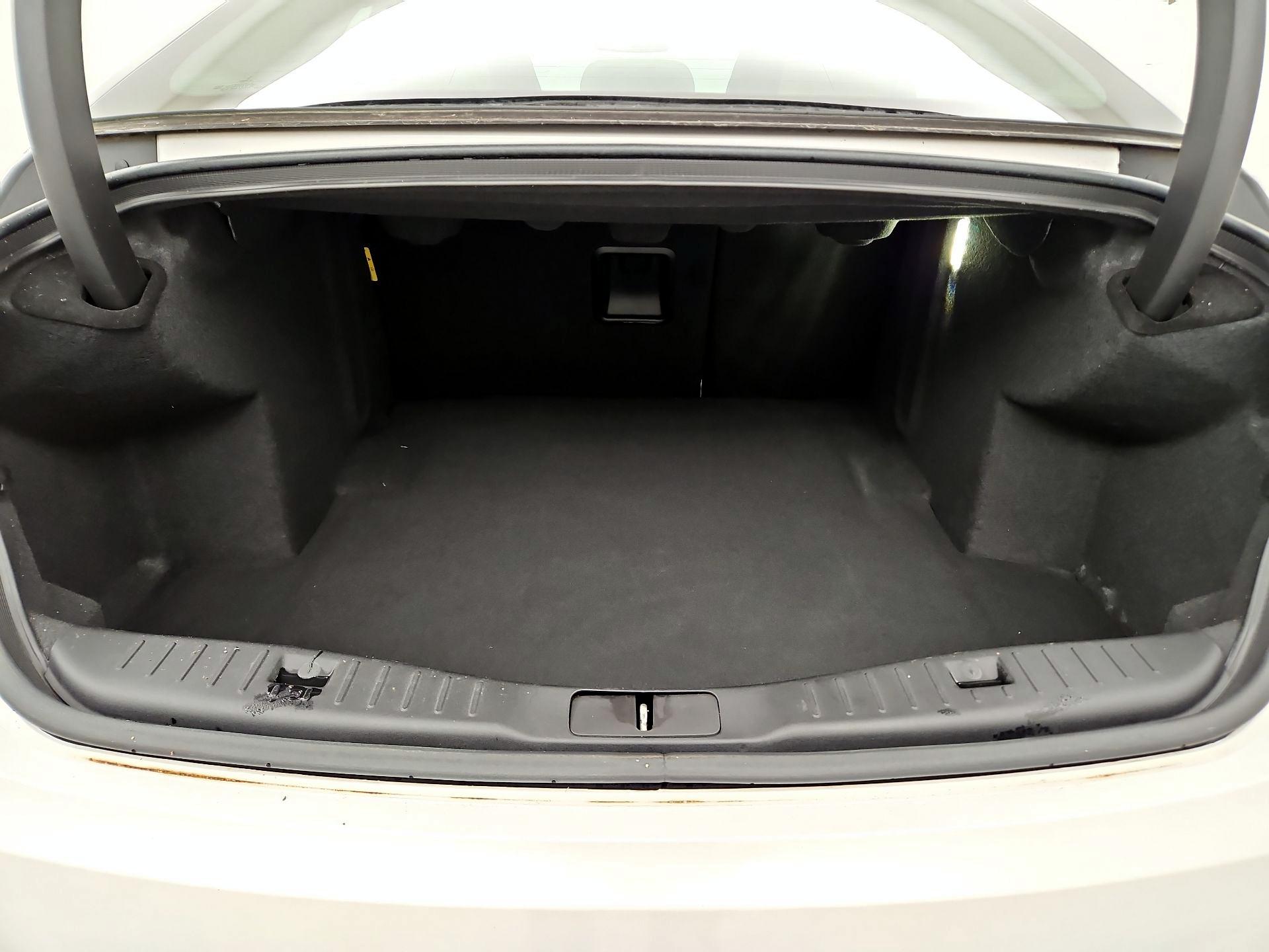 Thumbnail: 2017 Lincoln MKZ - 20