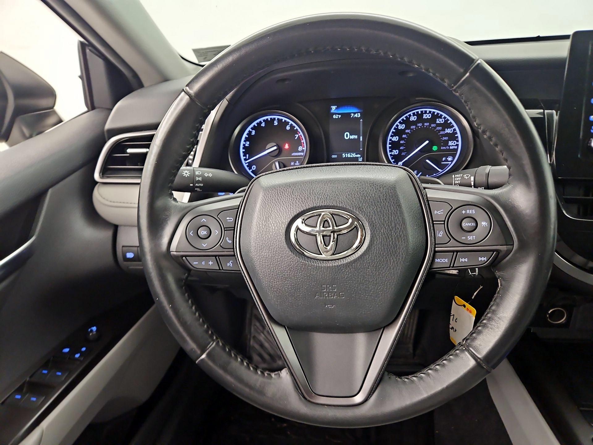 Thumbnail: 2021 Toyota Camry - 10