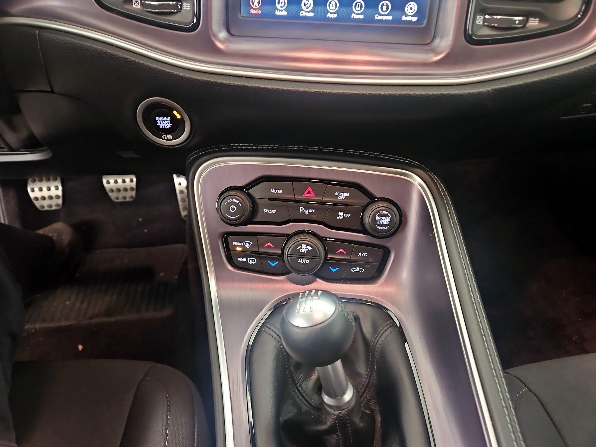 Thumbnail: 2018 Dodge Challenger - 17