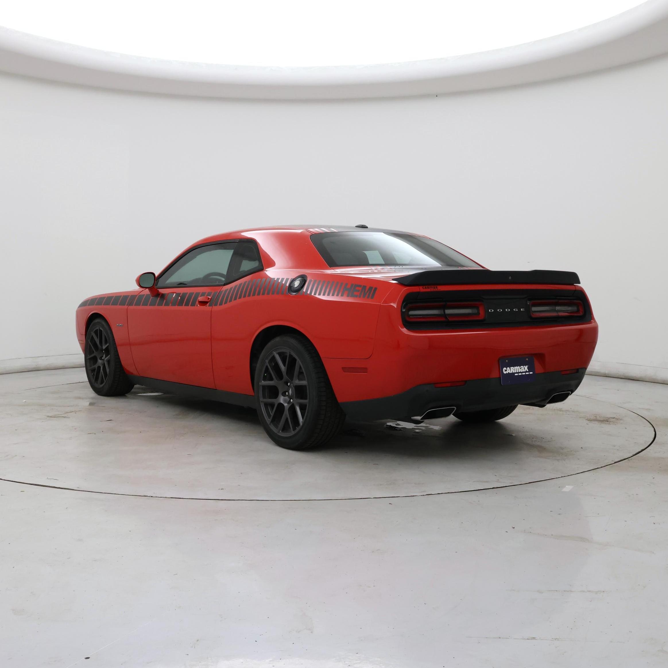 Thumbnail: 2018 Dodge Challenger - 2