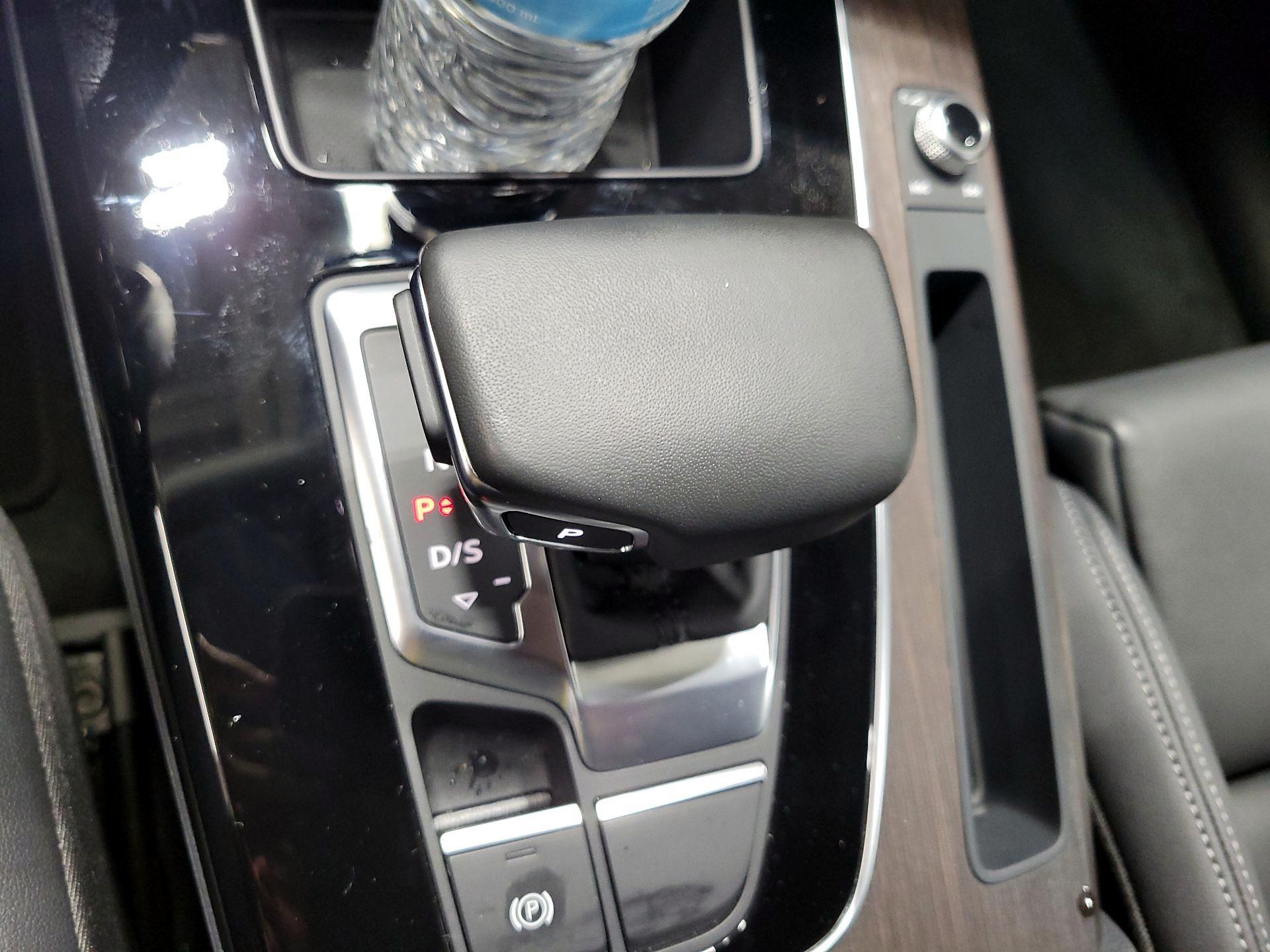 Thumbnail: 2024 Audi Q5 - 17