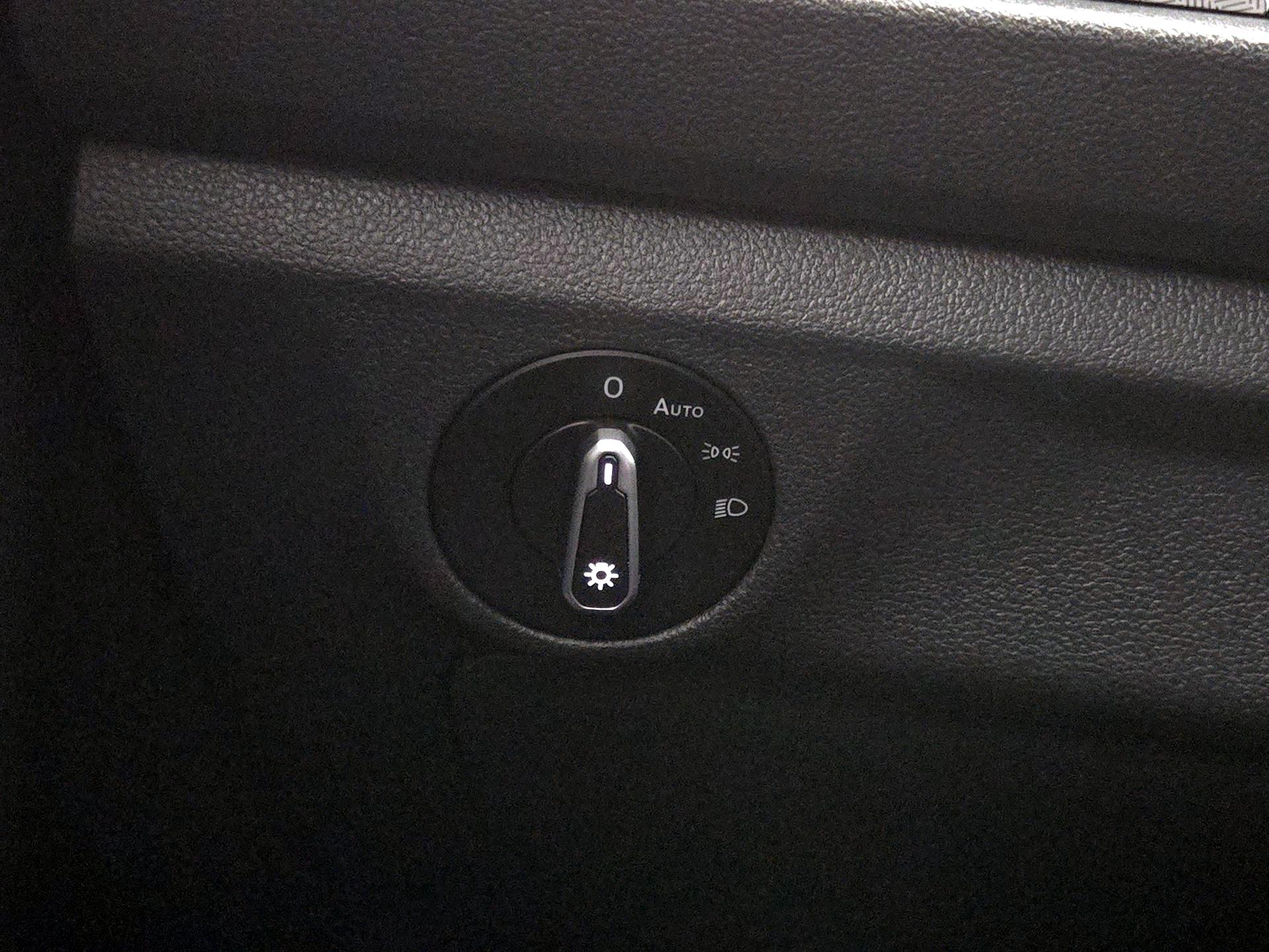 Thumbnail: 2021 Volkswagen Jetta - 13