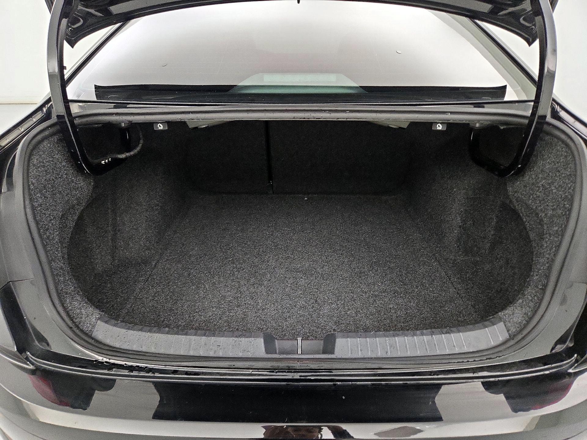 Thumbnail: 2021 Volkswagen Jetta - 20