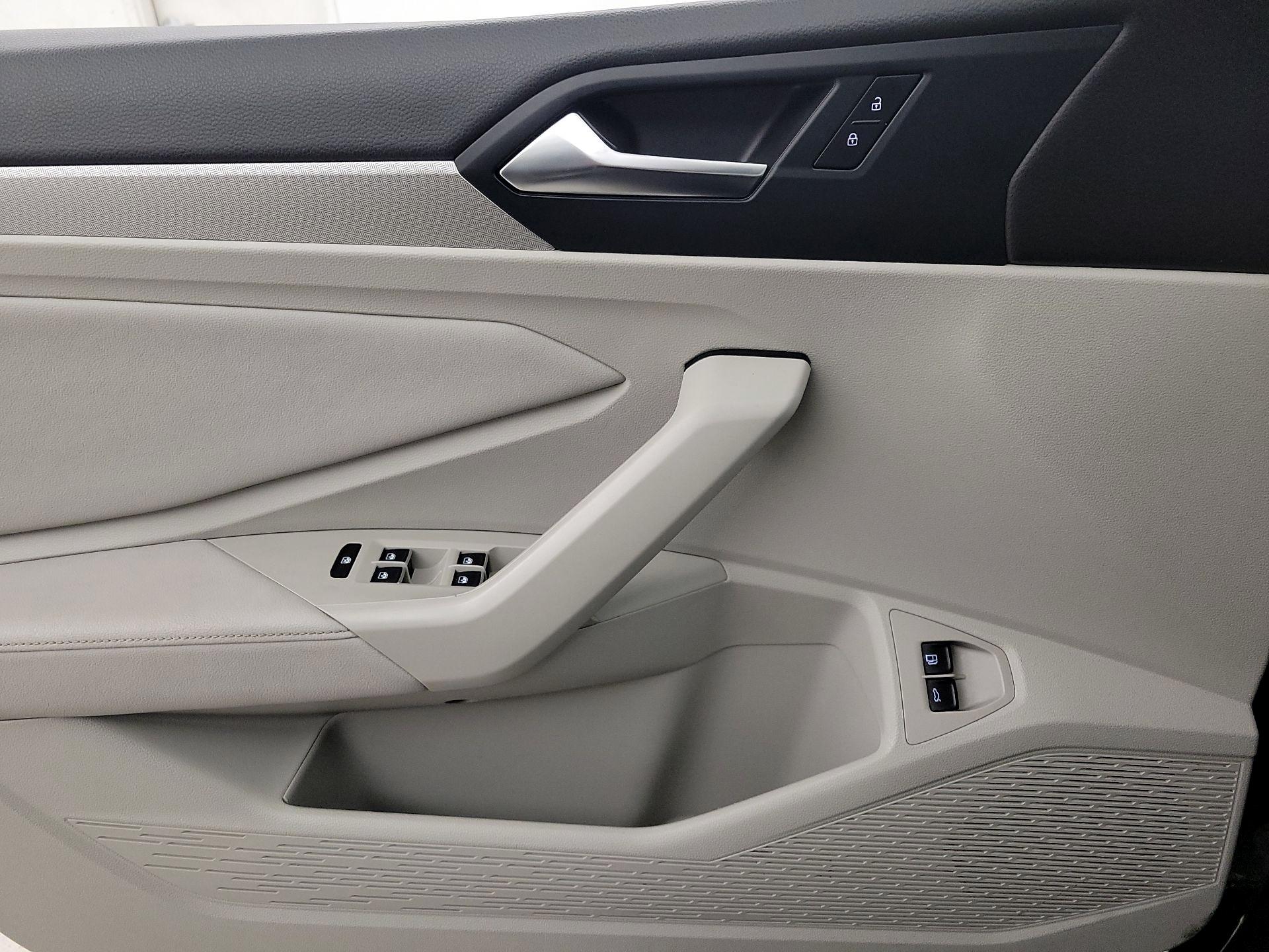 Thumbnail: 2022 Volkswagen Jetta - 12