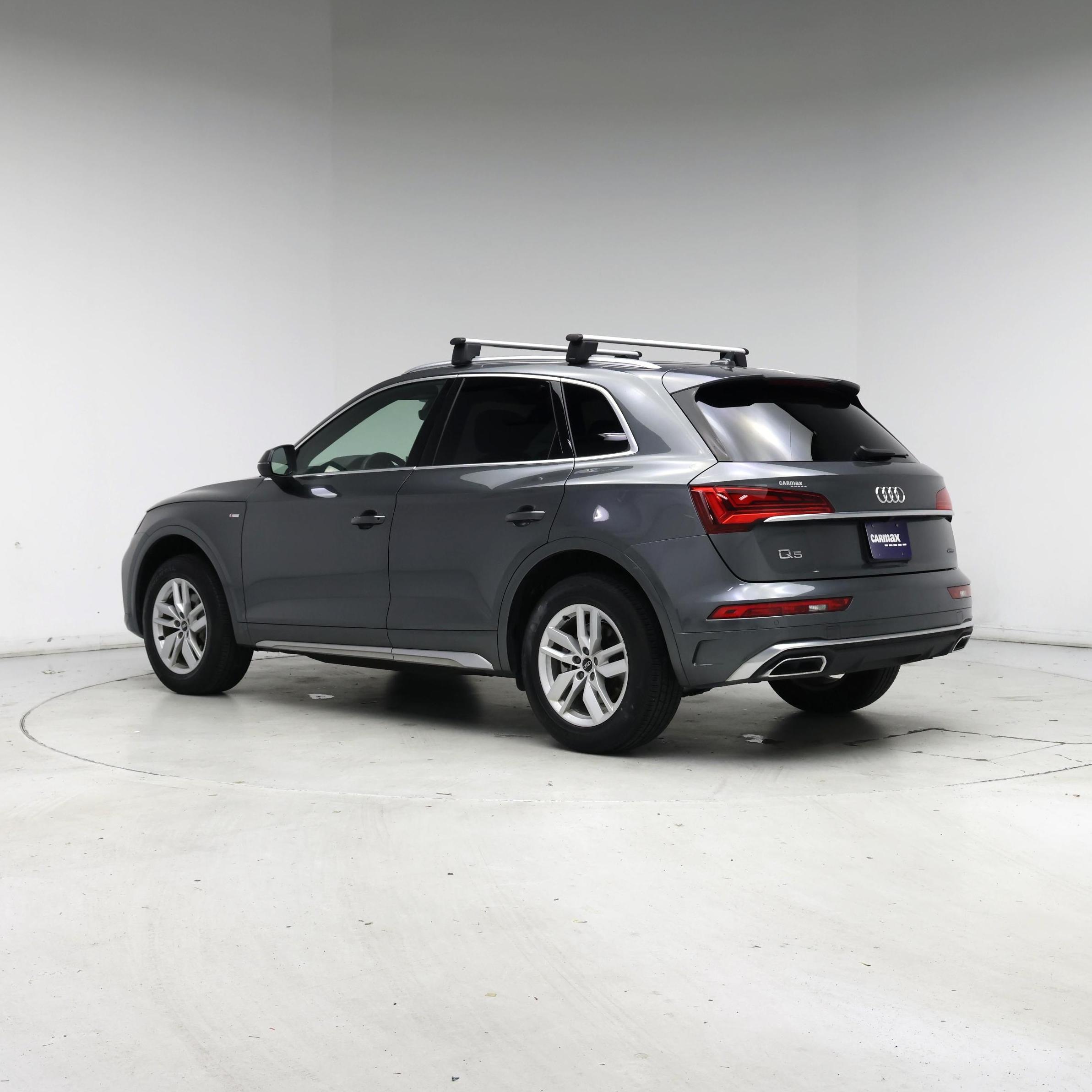 Thumbnail: 2022 Audi Q5 - 2