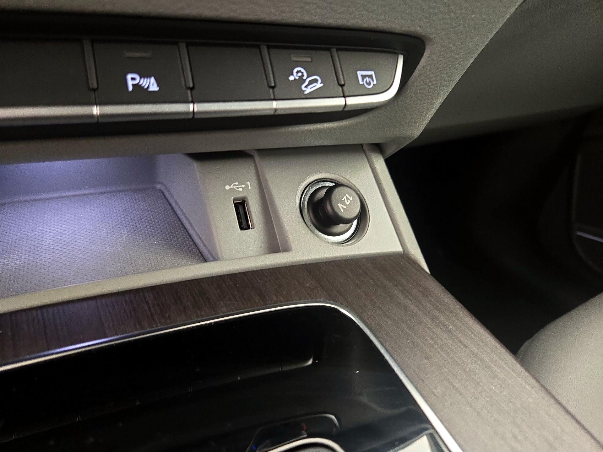 Thumbnail: 2022 Audi Q5 - 19