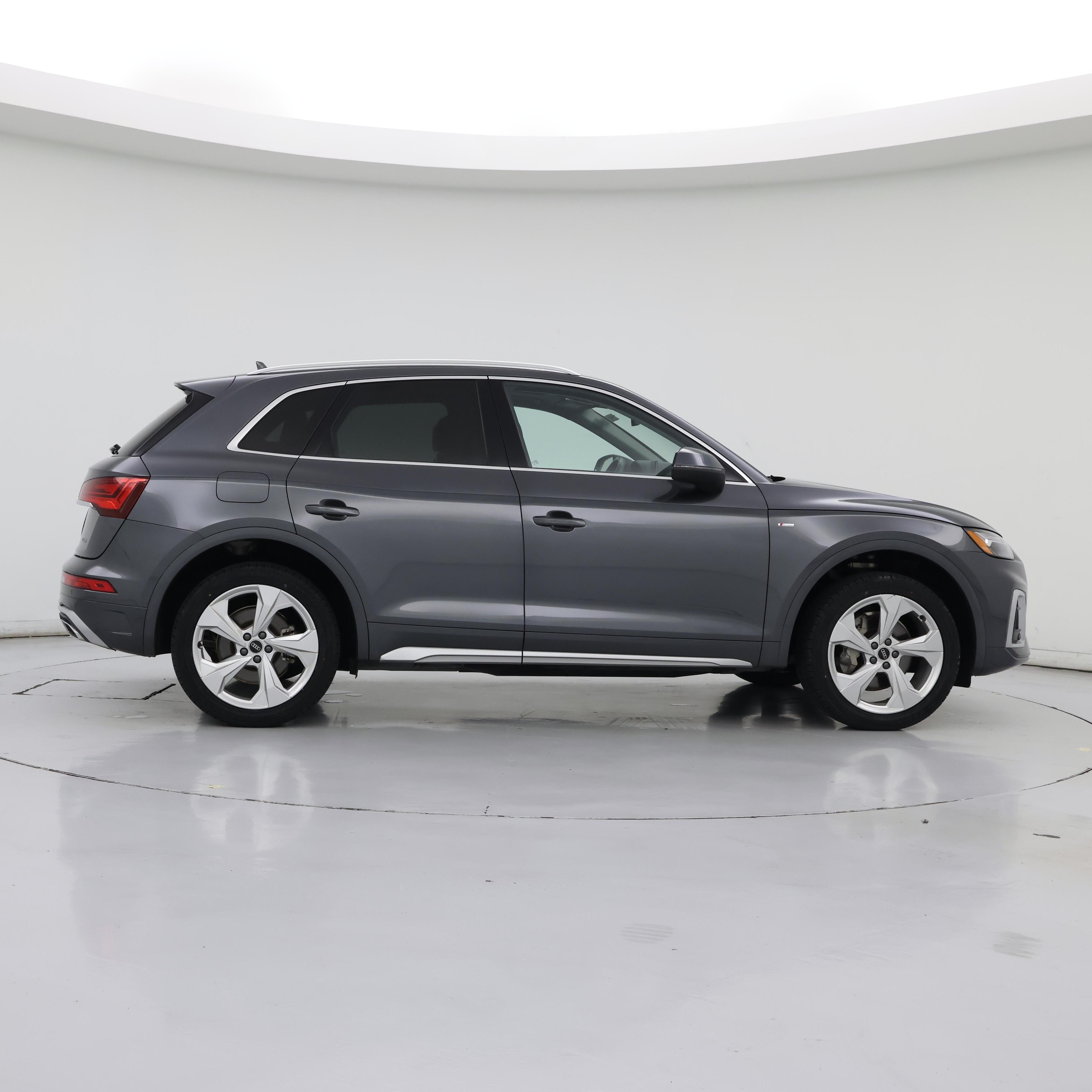 Thumbnail: 2022 Audi Q5 - 7