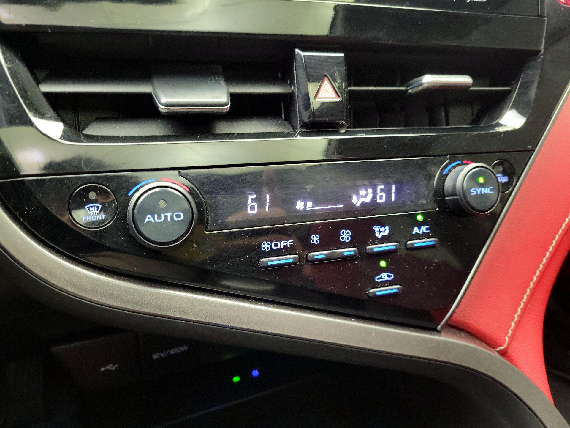 Thumbnail: 2023 Toyota Camry - 17