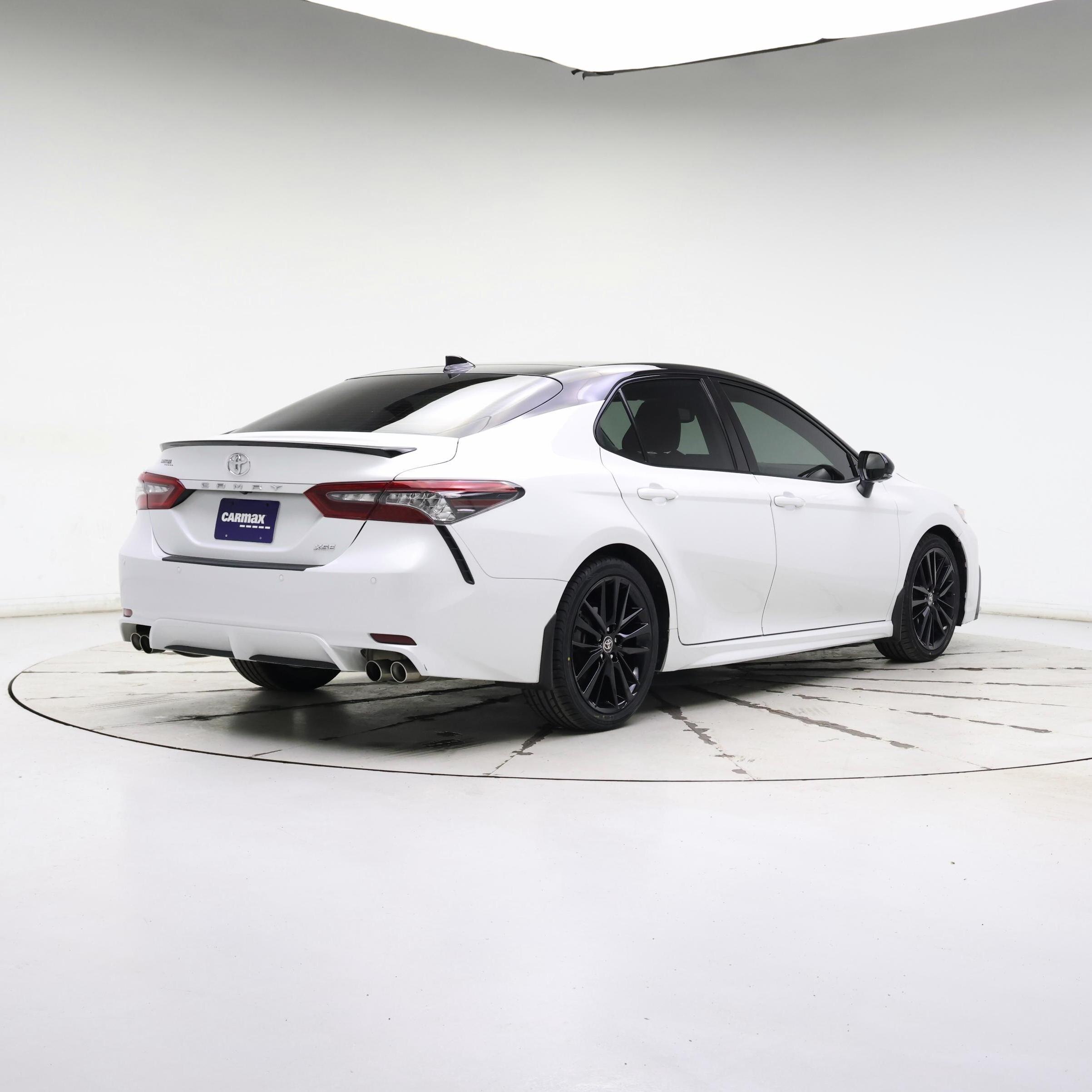 Thumbnail: 2023 Toyota Camry - 8