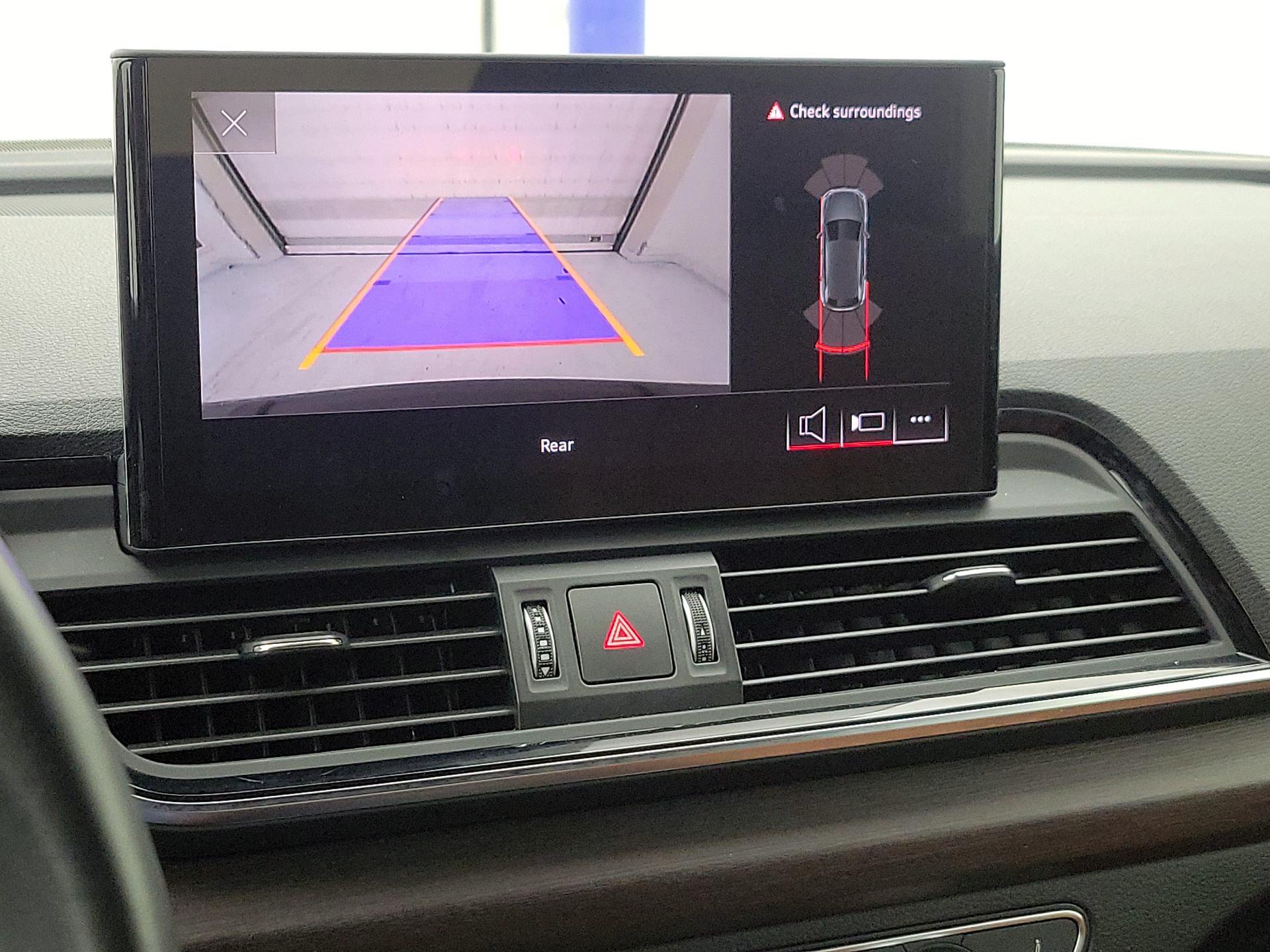 Thumbnail: 2023 Audi Q5 - 14