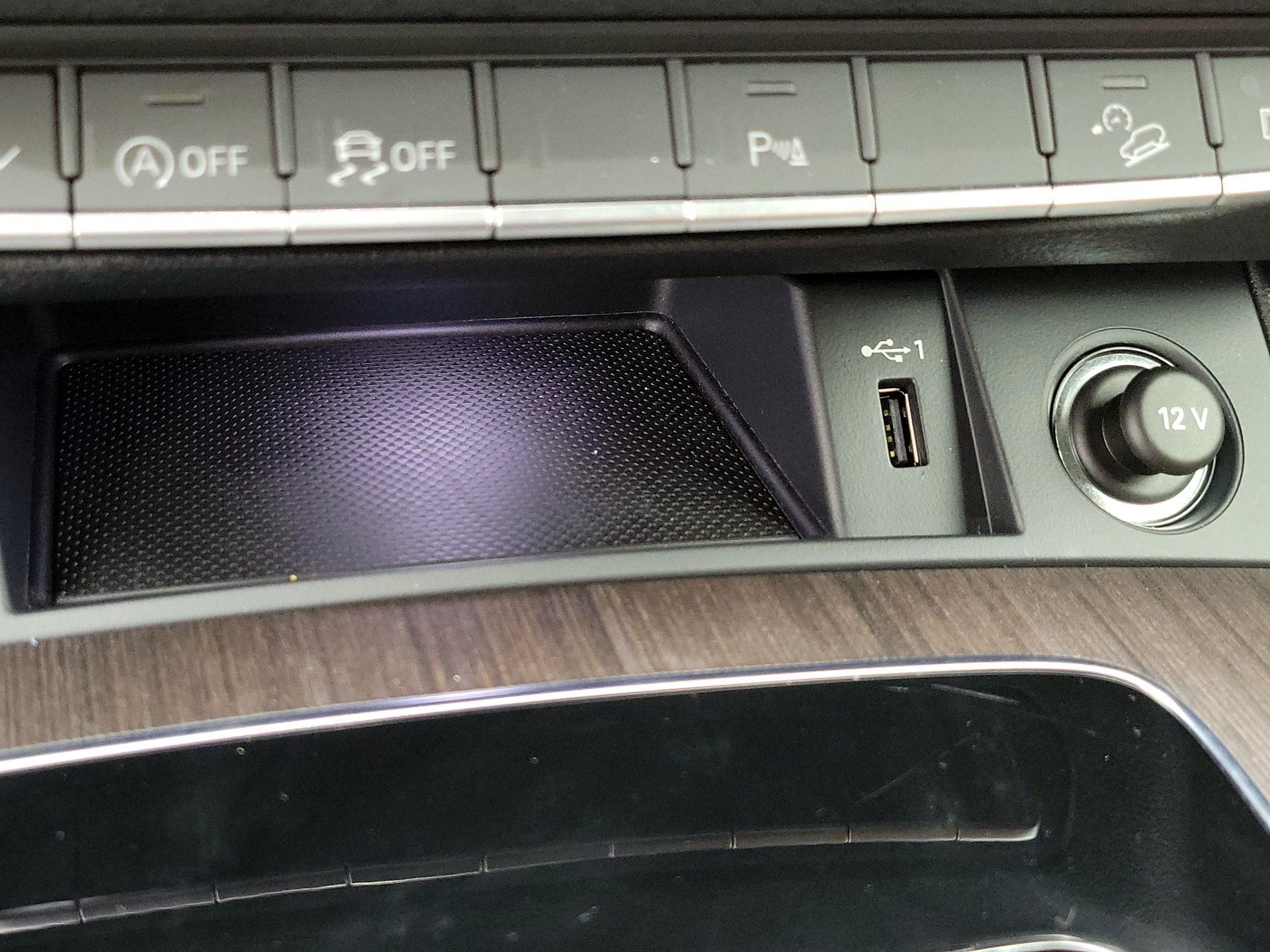 Thumbnail: 2023 Audi Q5 - 18