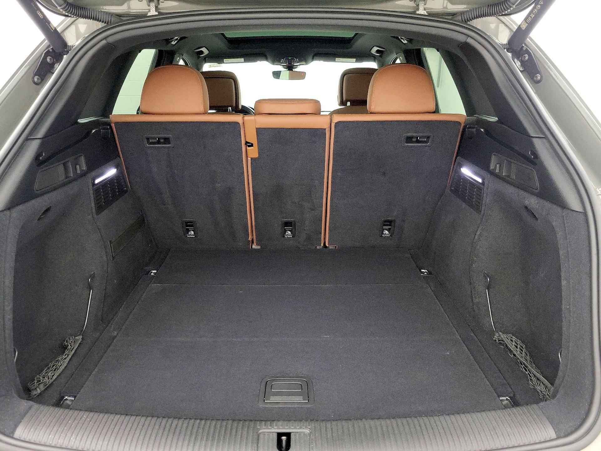 Thumbnail: 2023 Audi Q5 - 20